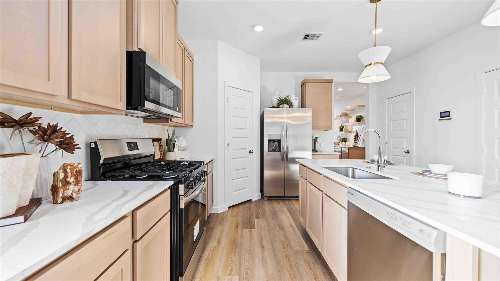 1063 Wheatley Oak Lane, Houston Tx 77091 Property Photo 4