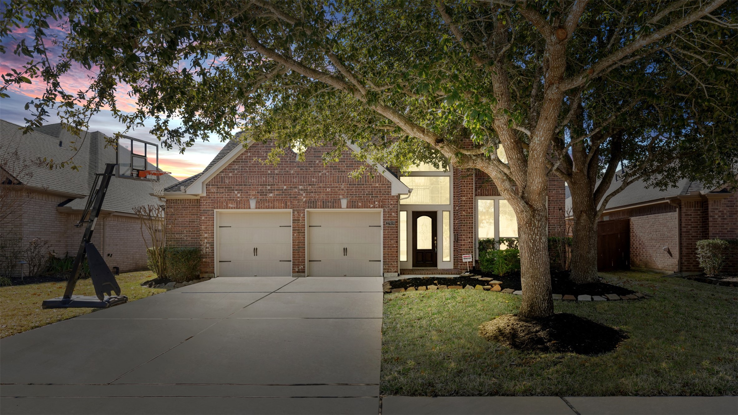27919 Silverstream Court Property Photo 1