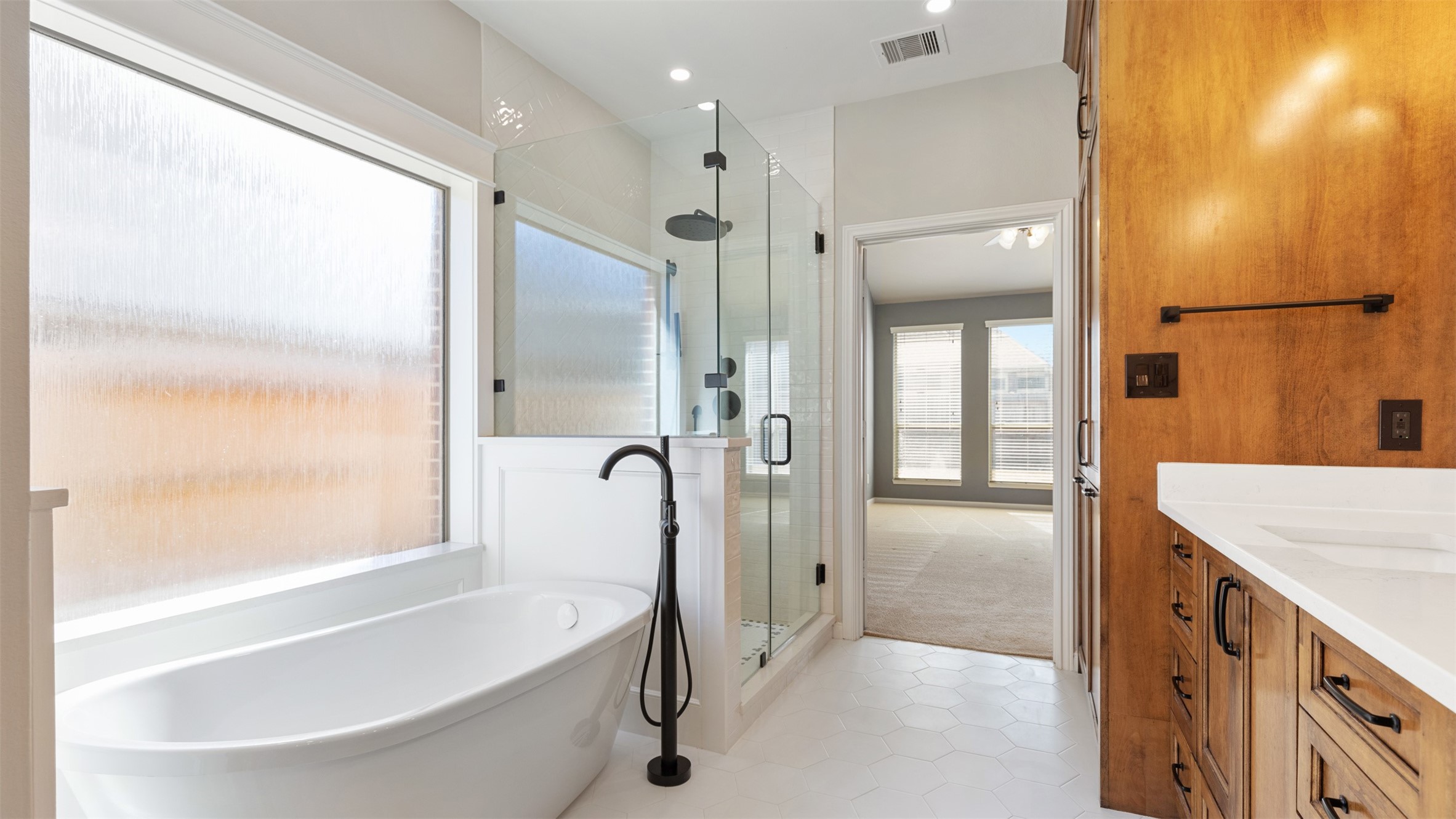 27919 Silverstream Court Property Photo 17