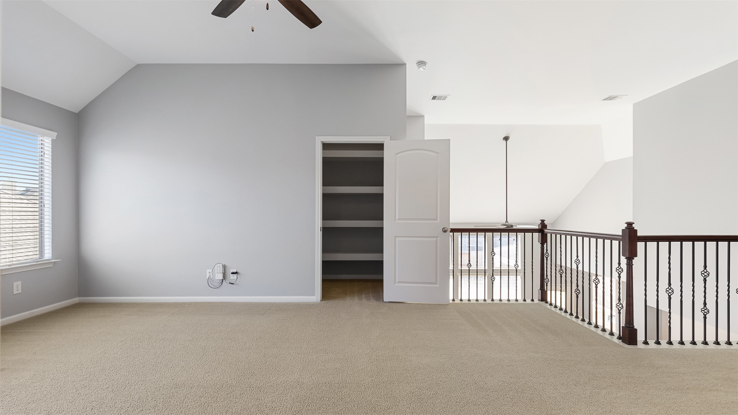 27919 Silverstream Court Property Photo 23
