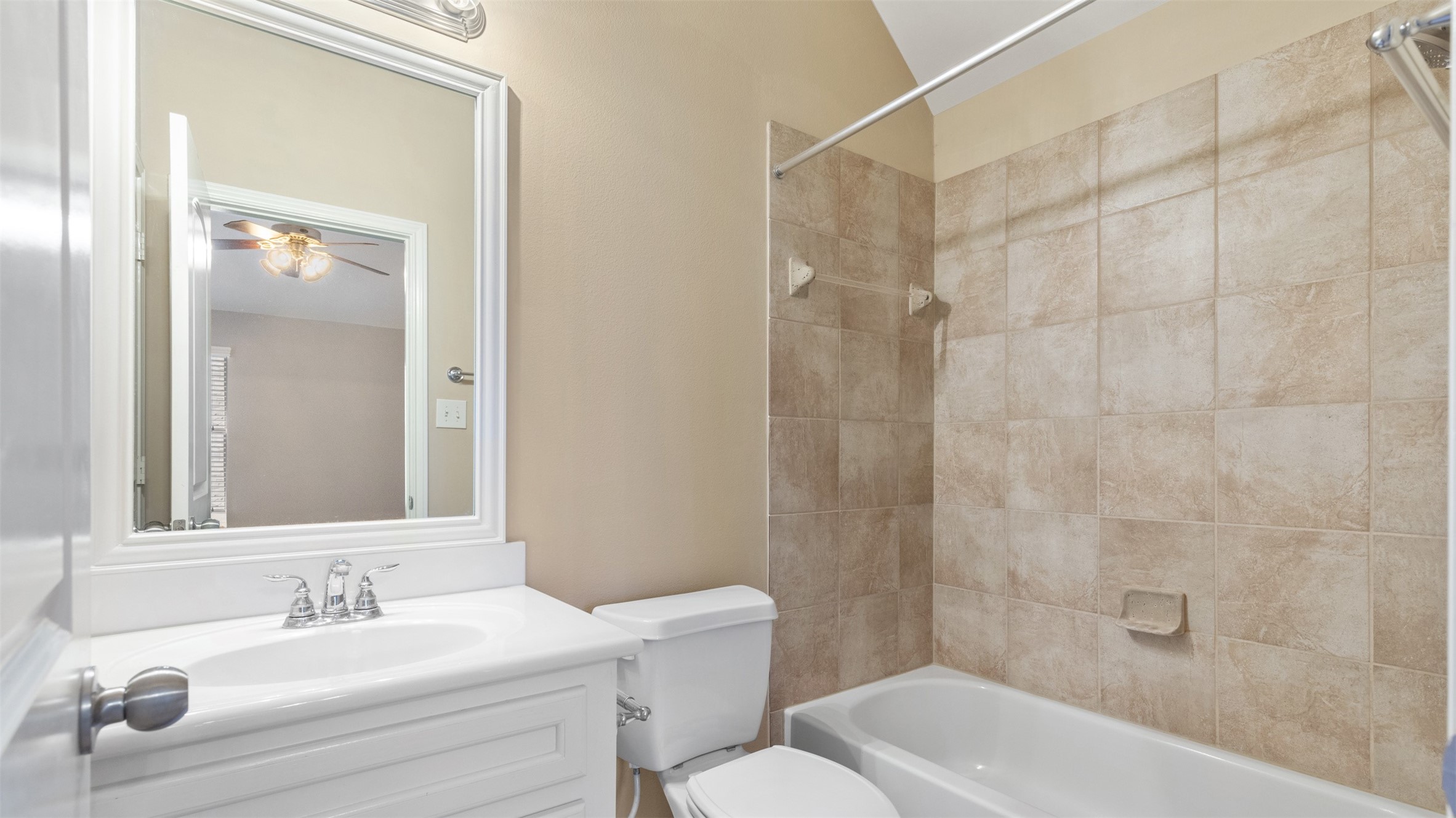 27919 Silverstream Court Property Photo 27