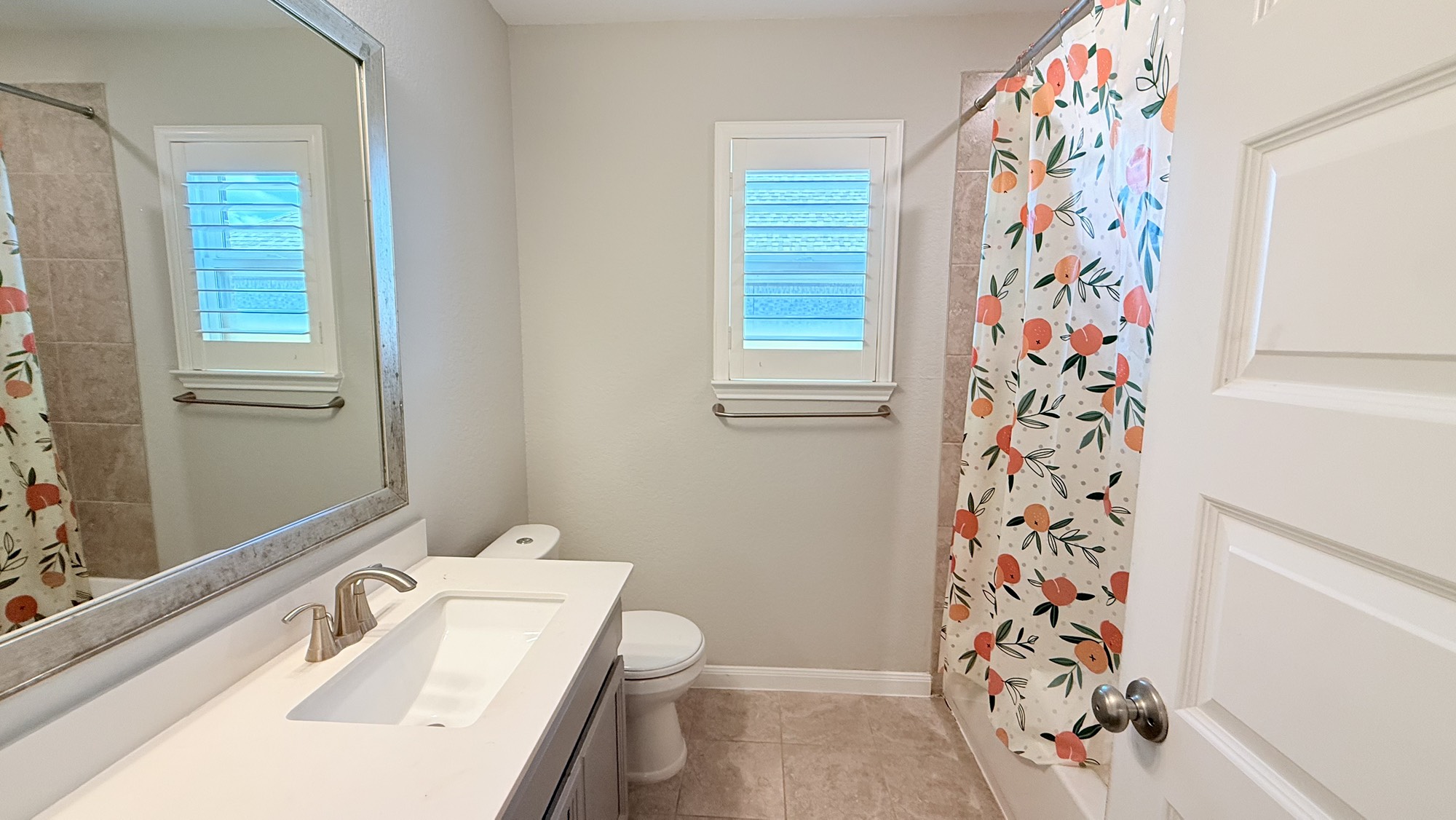 4426 Tumbling Leaf Court Property Photo 18