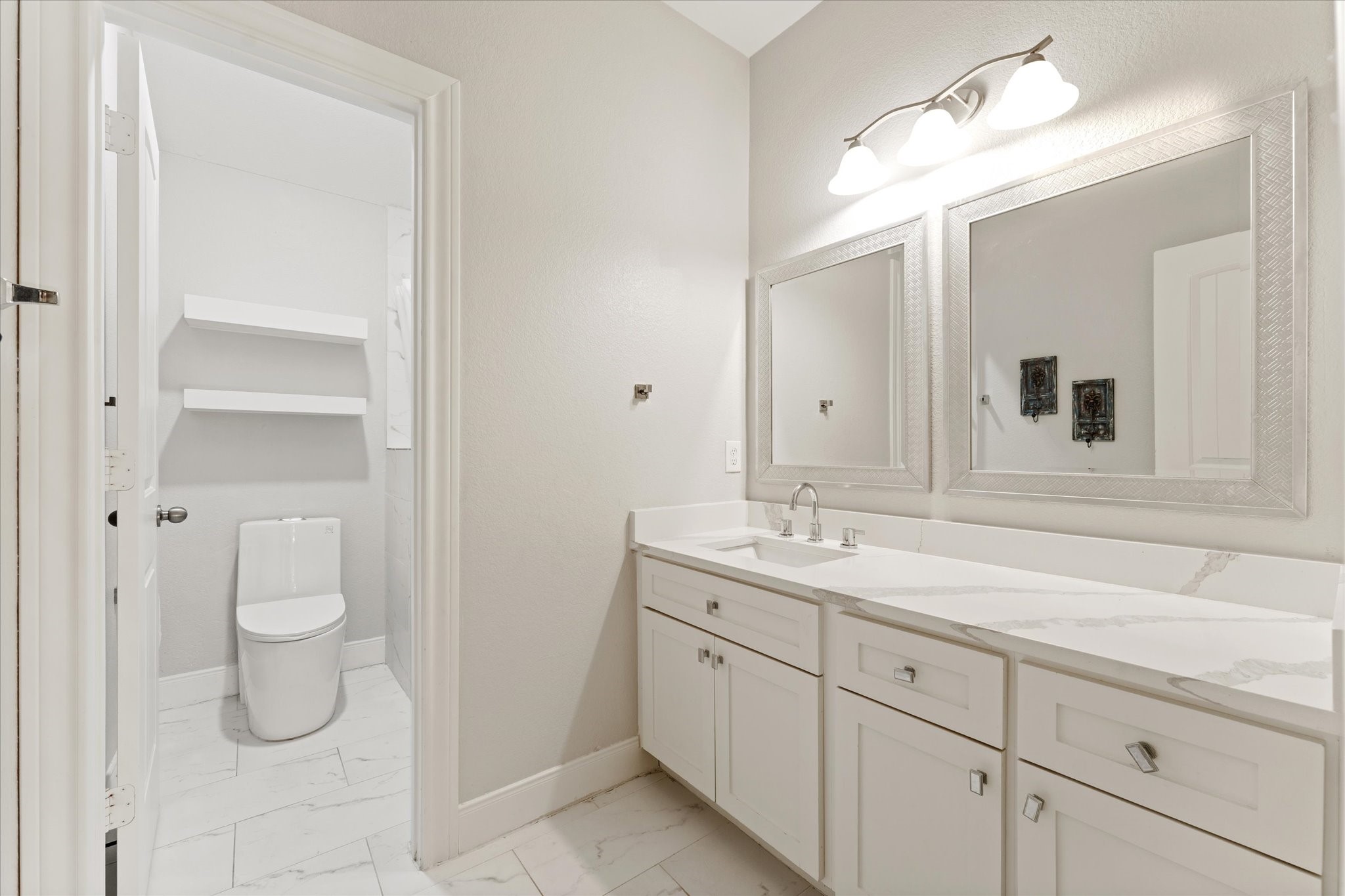 1706 Elmside Court Property Photo 26