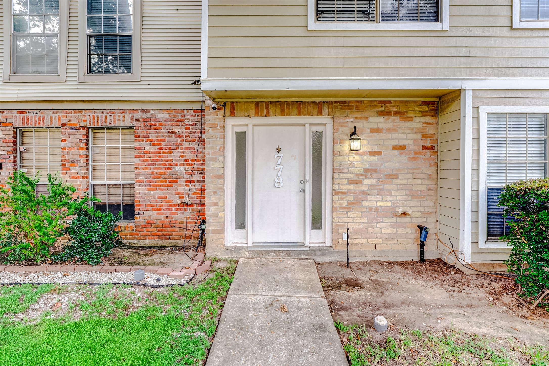 778 Thicket Lane Property Photo 3