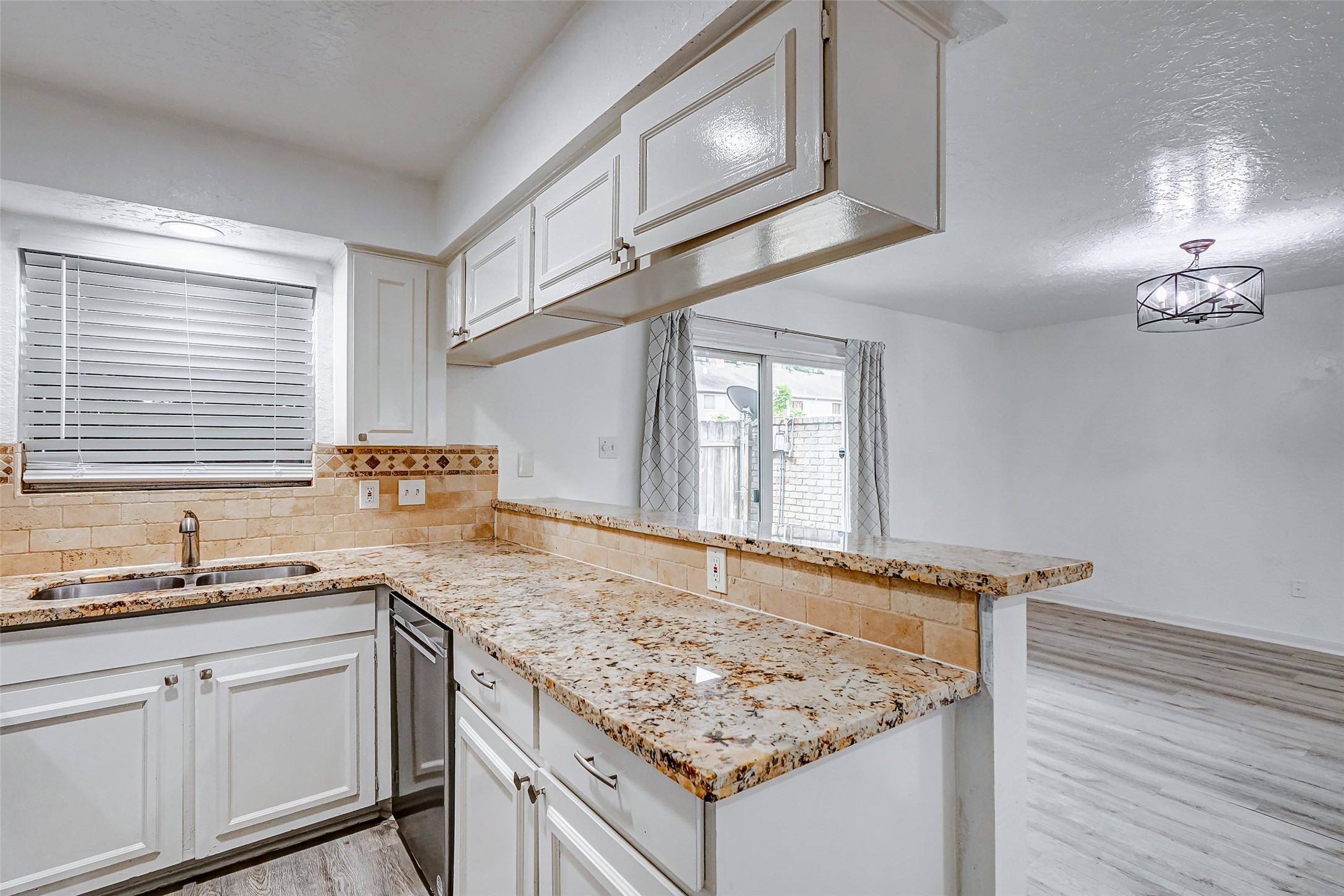 778 Thicket Lane Property Photo 8