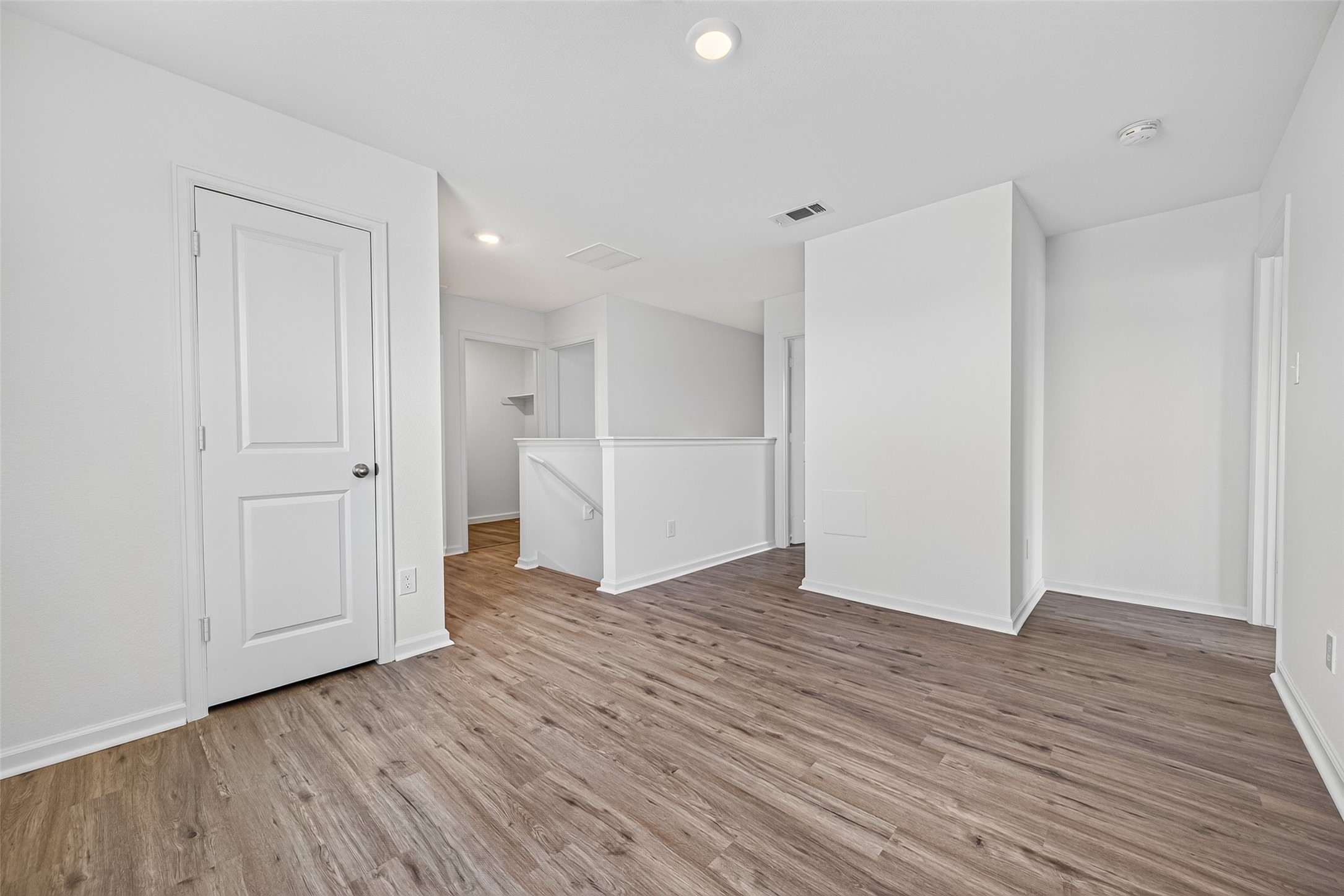654 Amesbury Road Property Photo 31