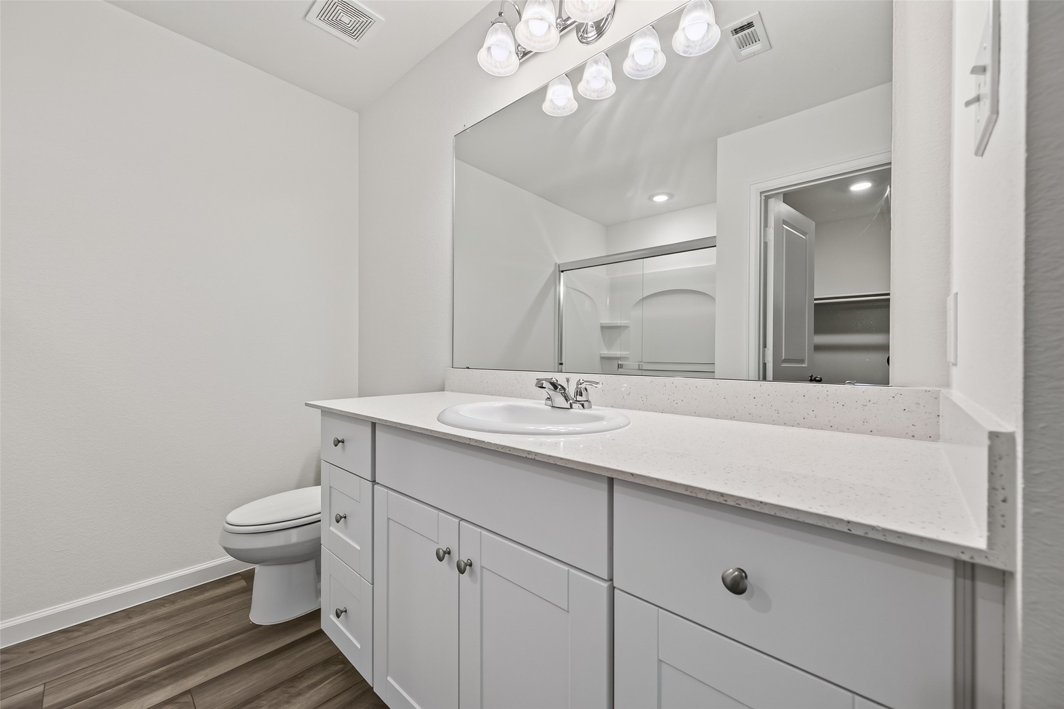 654 Amesbury Road Property Photo 38