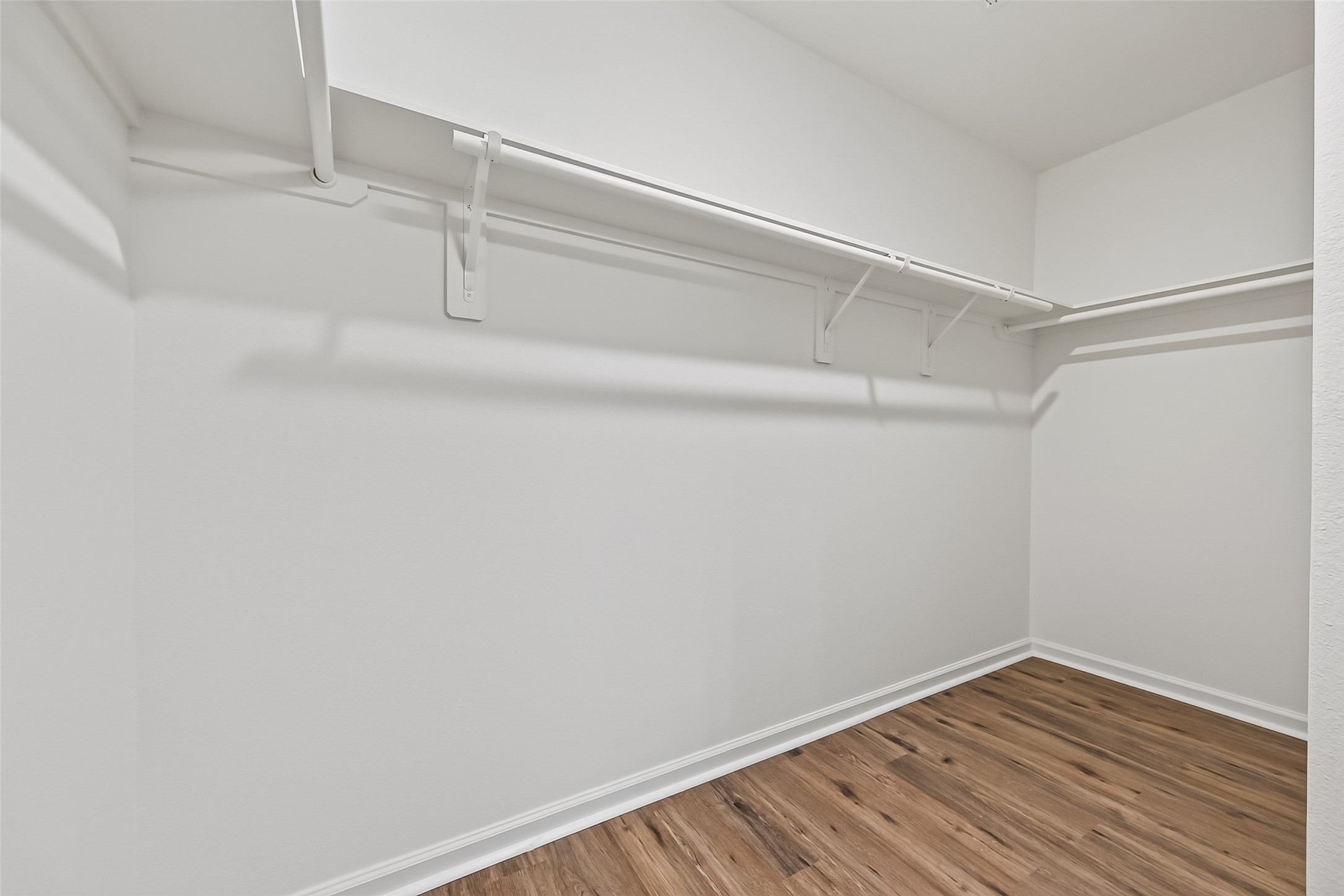 654 Amesbury Road Property Photo 41