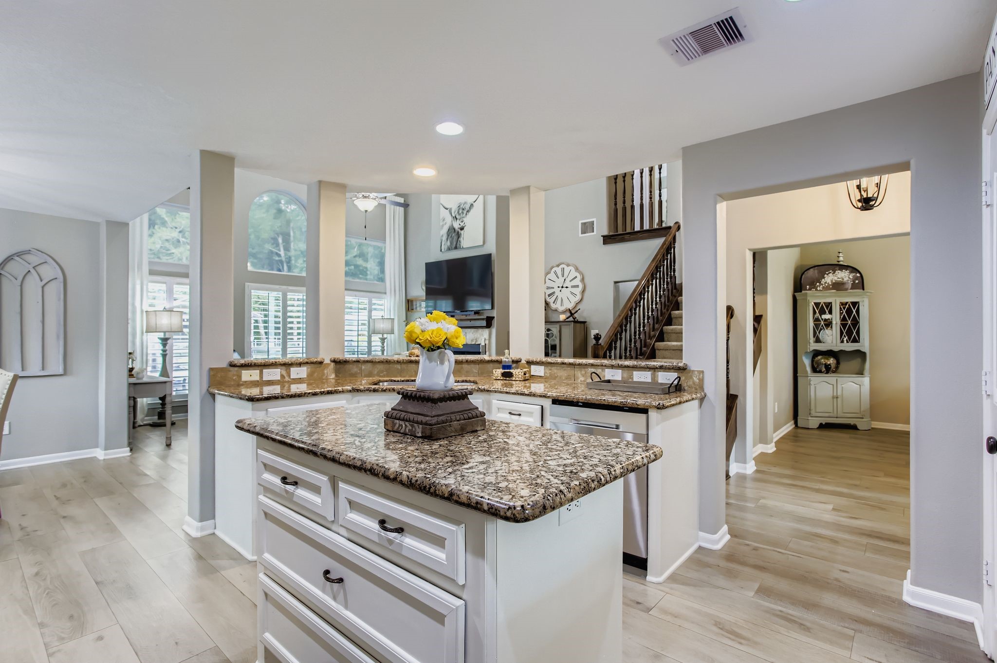 27723 N Salmon Court Property Photo 12