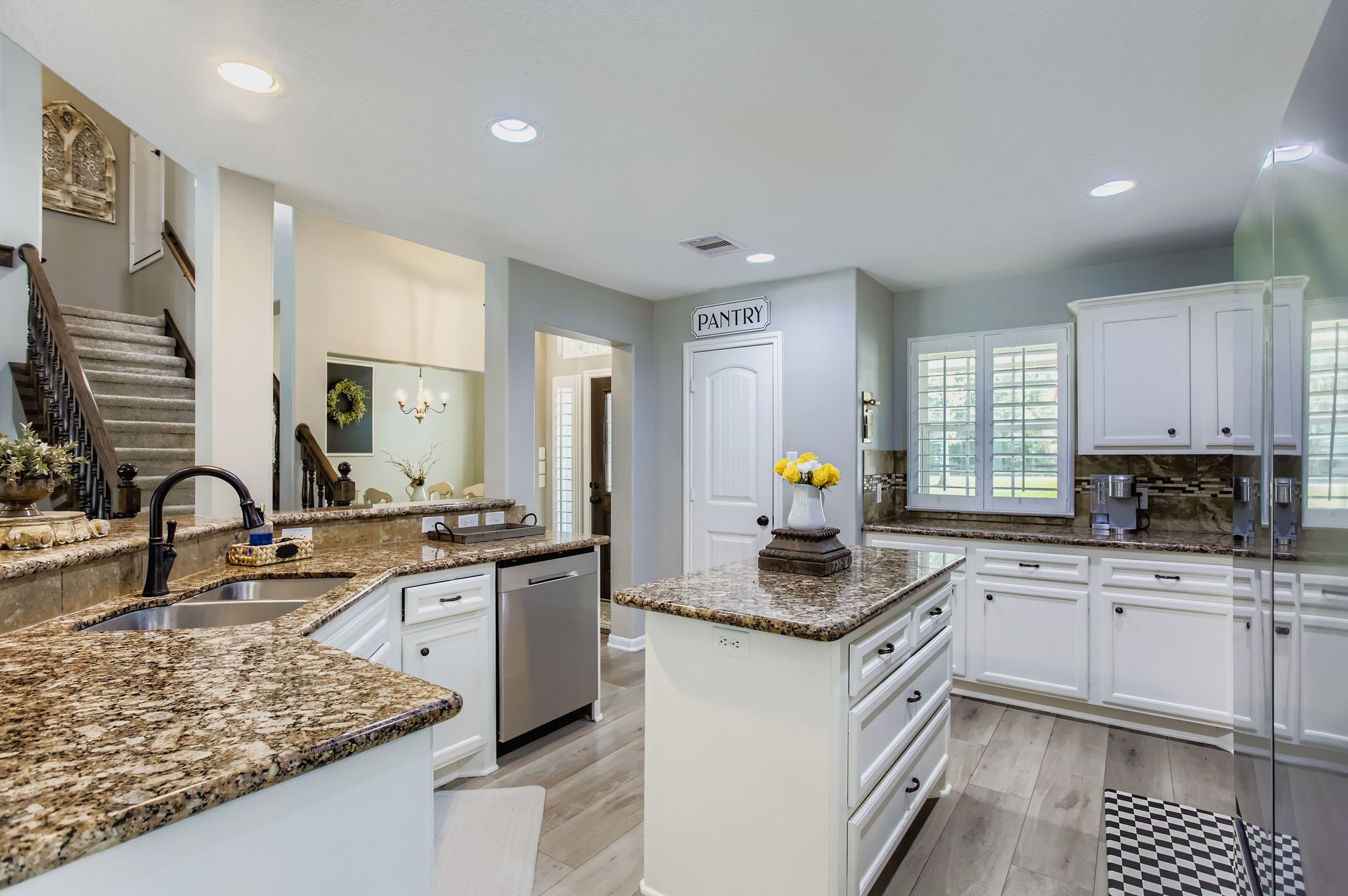 27723 N Salmon Court Property Photo 13