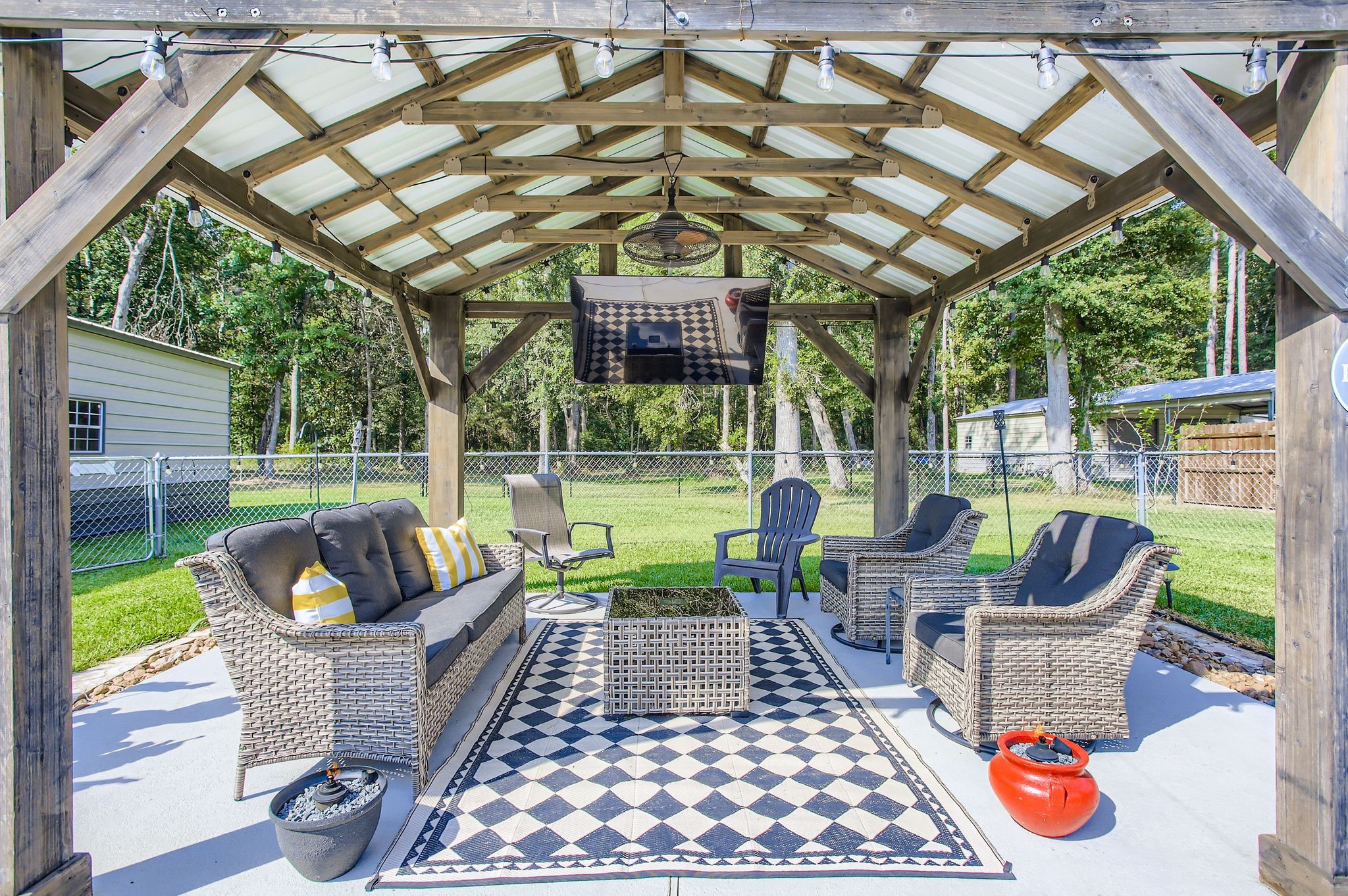 27723 N Salmon Court Property Photo 27