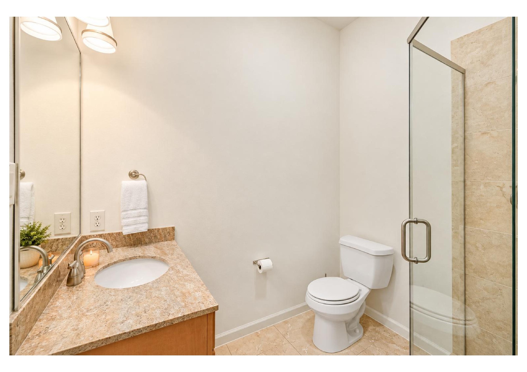 802 Waverly Street C Property Photo 9