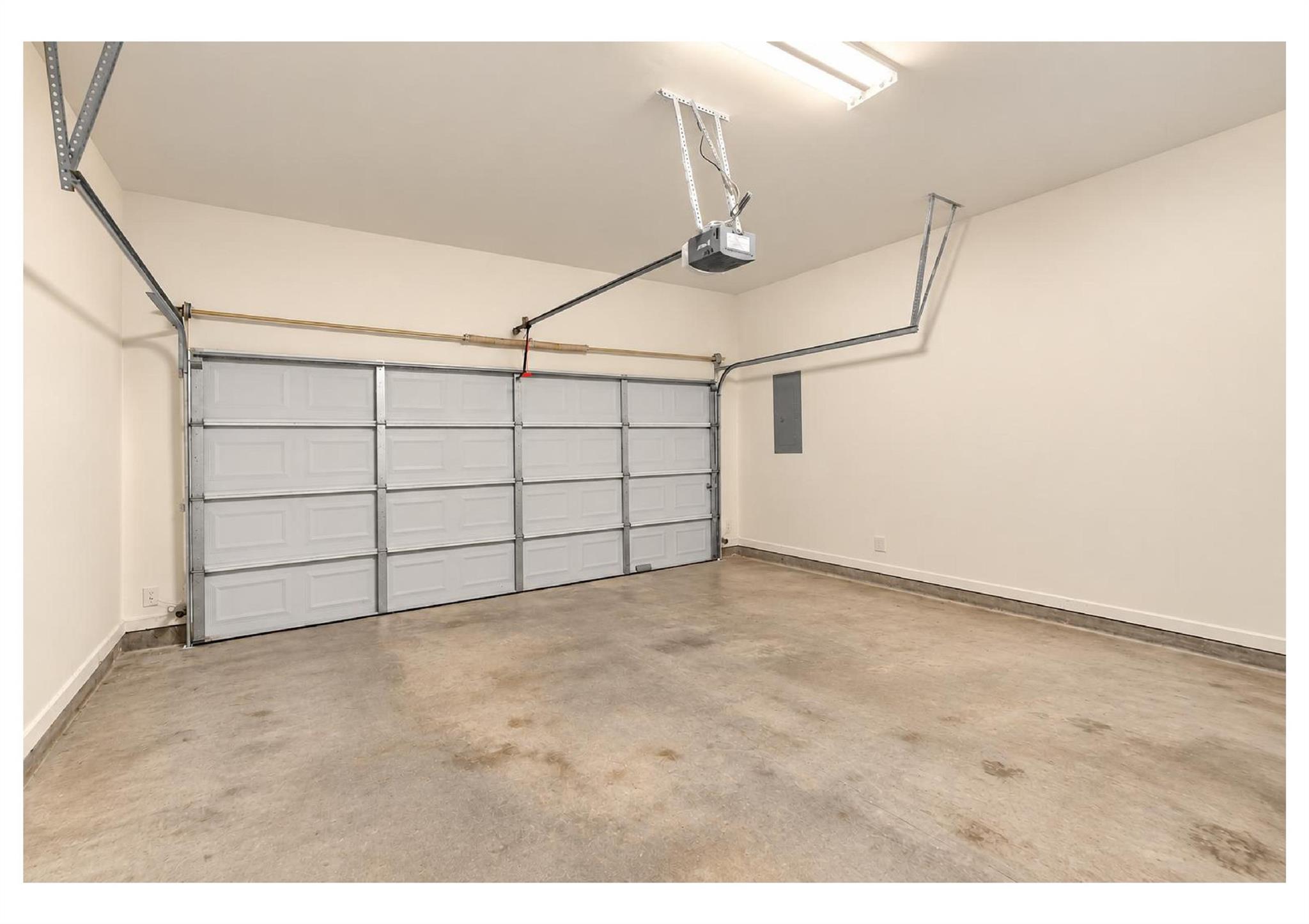 802 Waverly Street C Property Photo 28