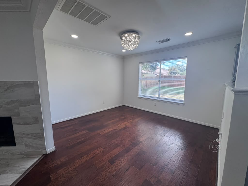 17002 Judyleigh Drive Property Photo 7