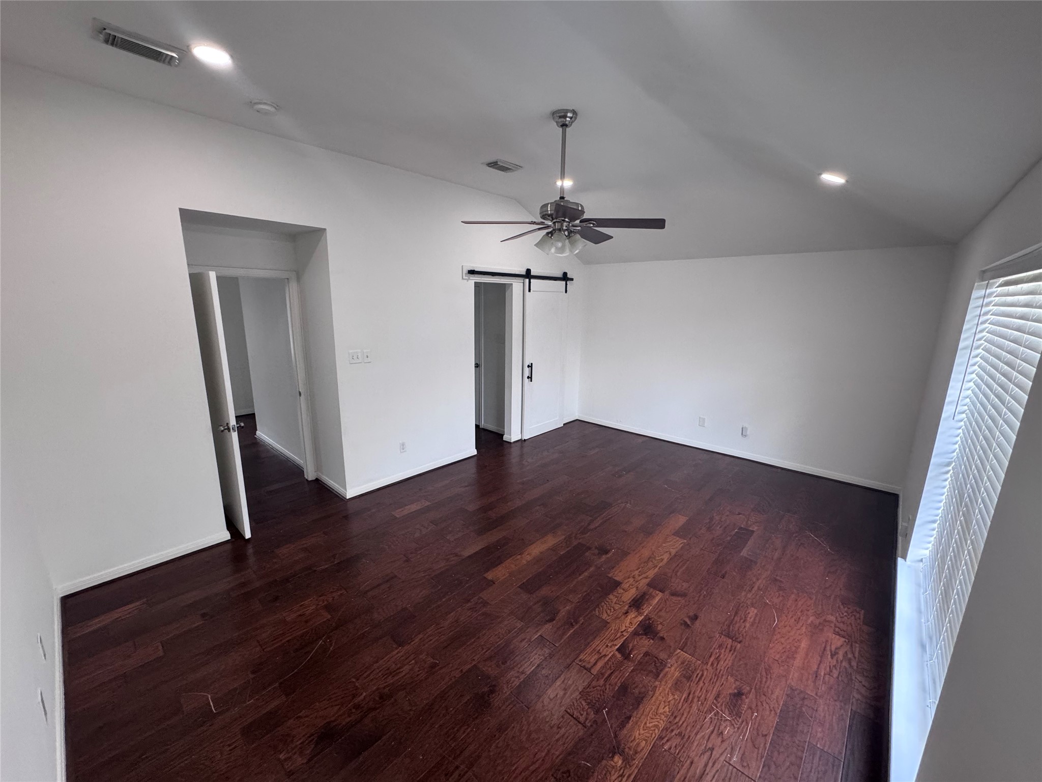 17002 Judyleigh Drive Property Photo 13