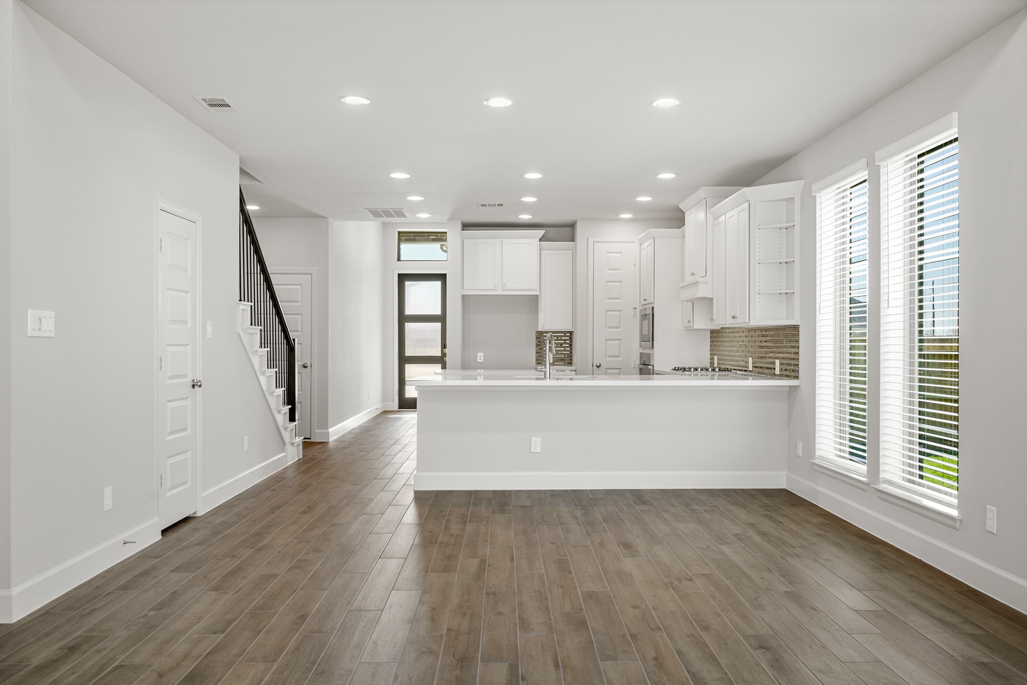 19007 Satsuma Ridge Drive Property Photo 11