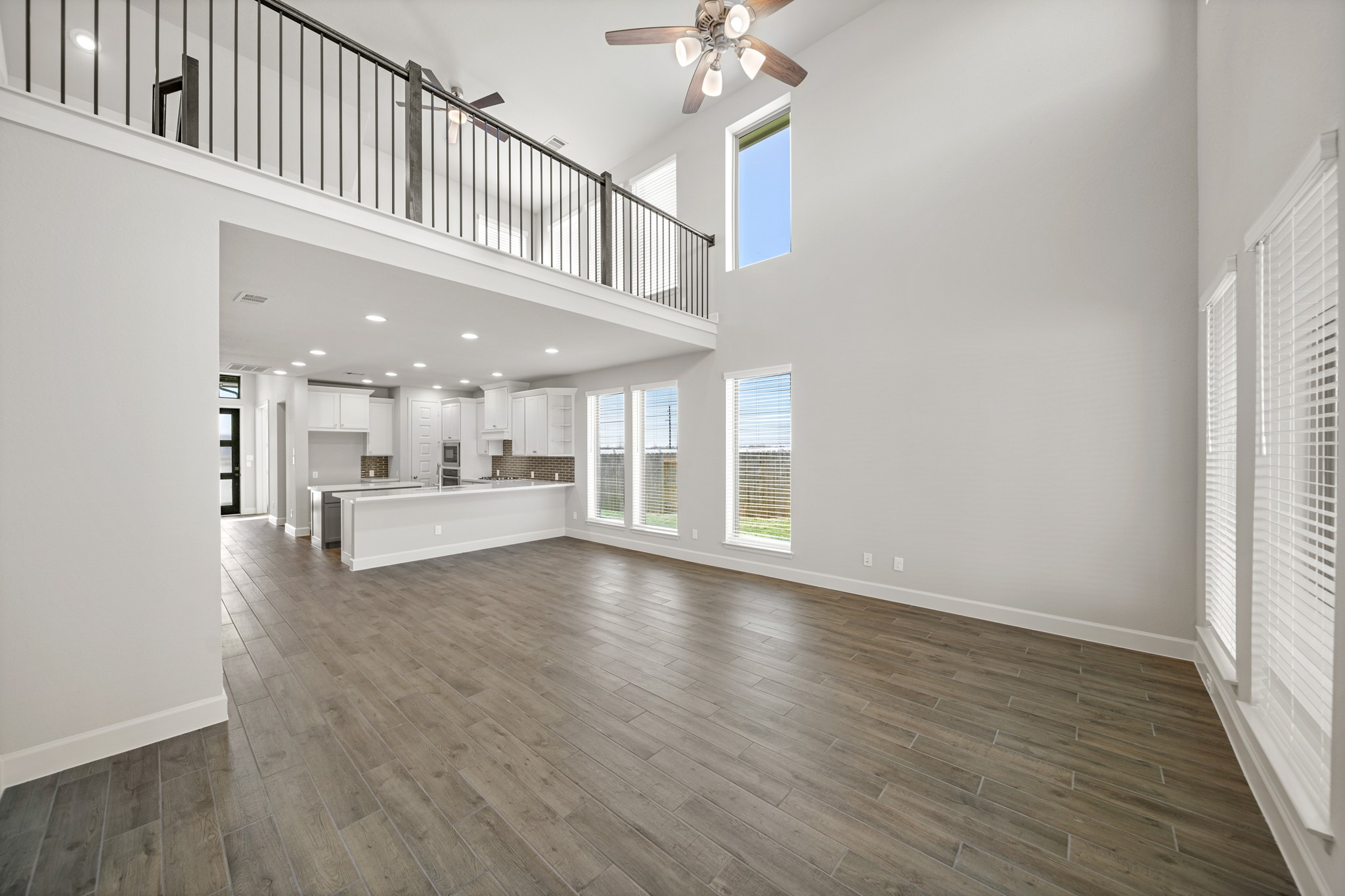 19007 Satsuma Ridge Drive Property Photo 14