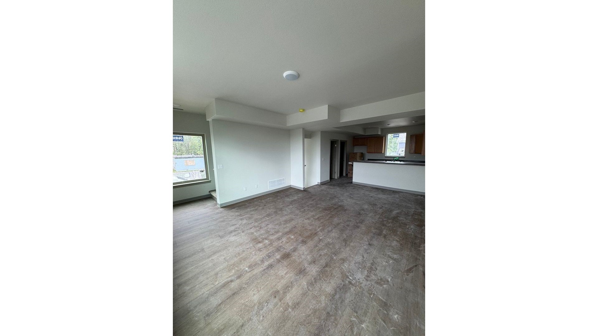 1140 Cousy Loop Property Photo 4