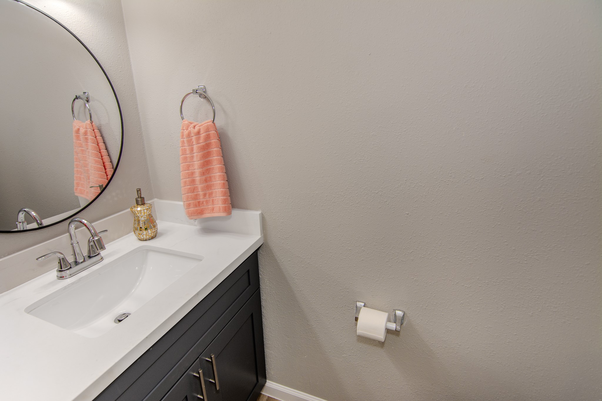 12973 Wirevine Lane Property Photo 11