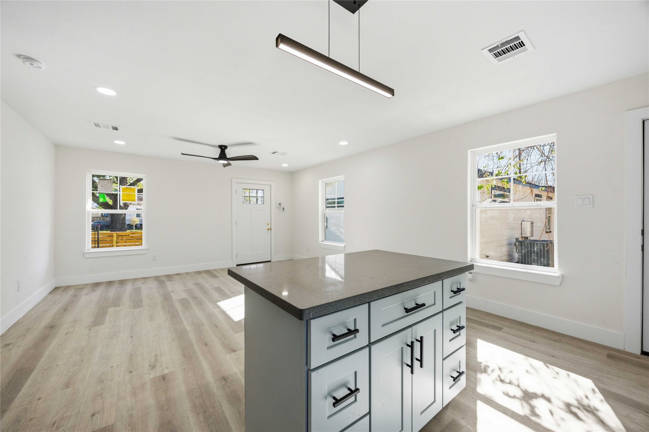 1503 Cavalcade Street Property Photo 6