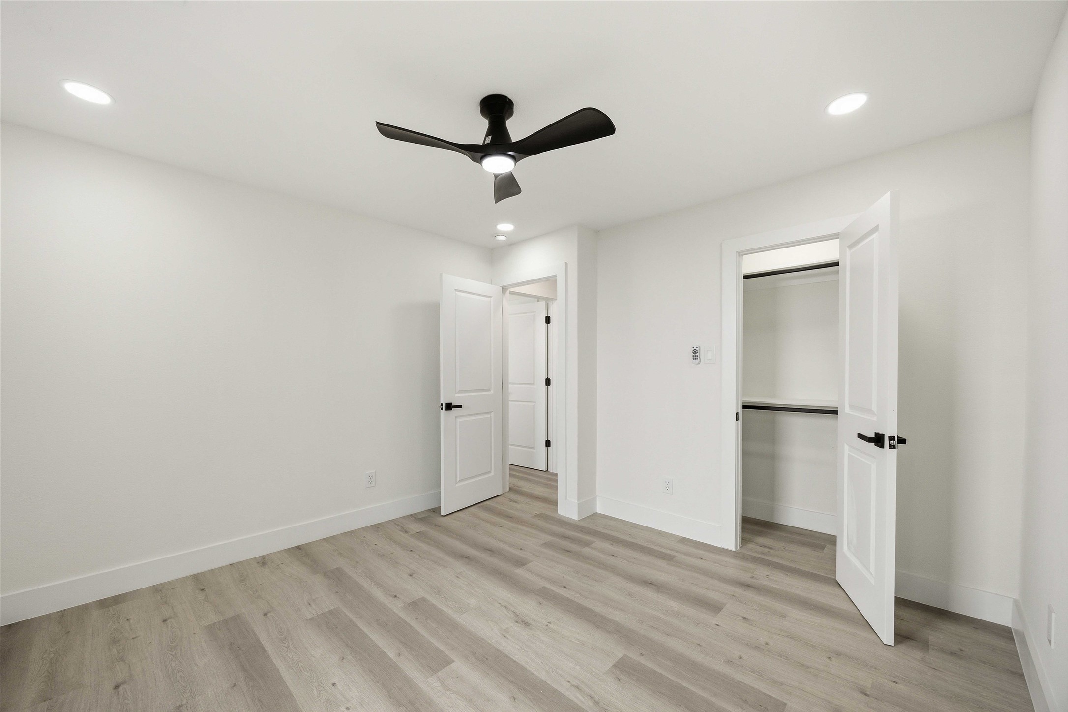 1503 Cavalcade Street Property Photo 9