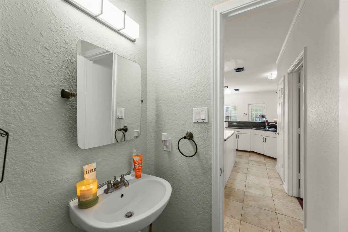 4206 Merriweather Street Property Photo 15