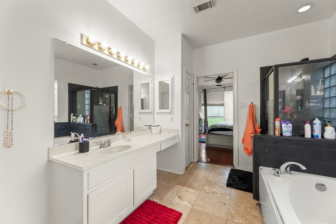 4206 Merriweather Street Property Photo 19