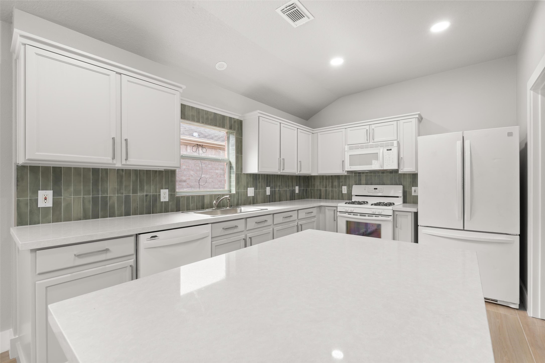 7310 Wisteria Chase Place Property Photo 11
