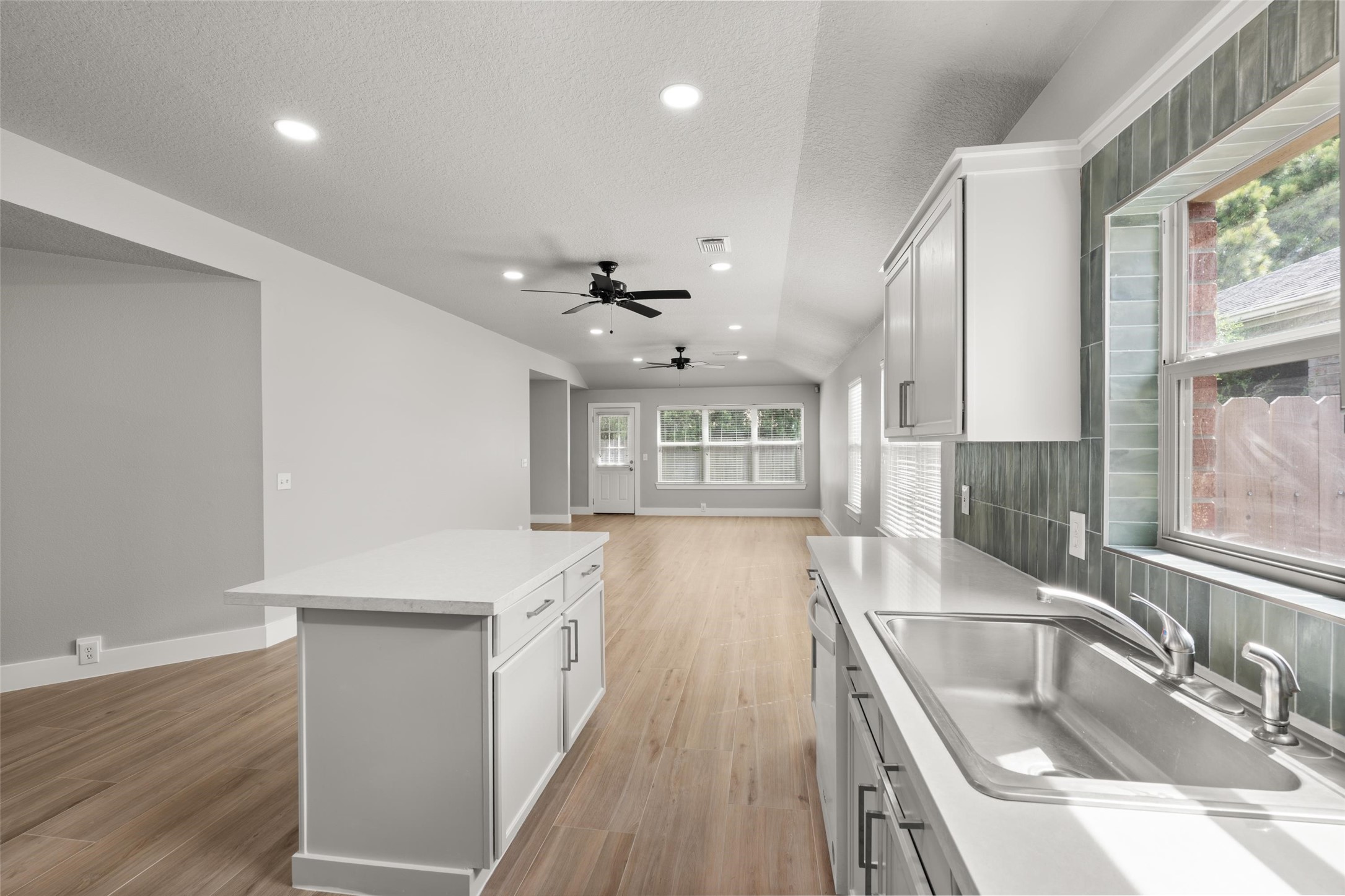 7310 Wisteria Chase Place Property Photo 12