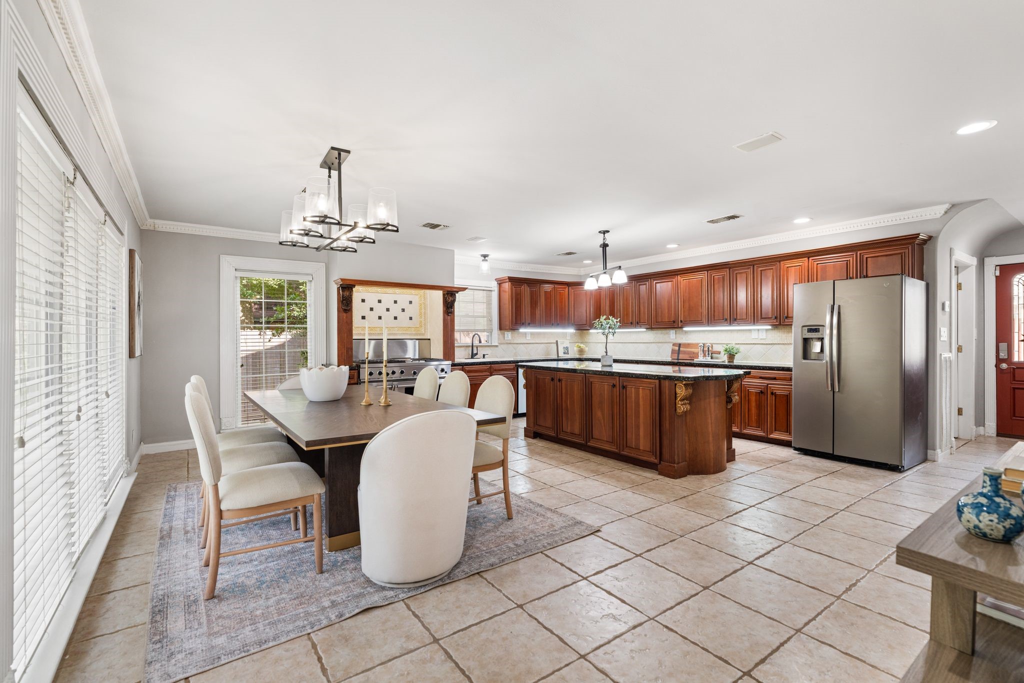 718 Garden Oaks Boulevard Property Photo 13