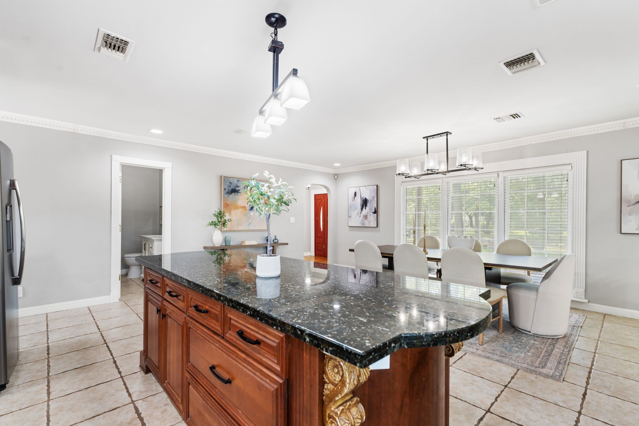 718 Garden Oaks Boulevard Property Photo 17