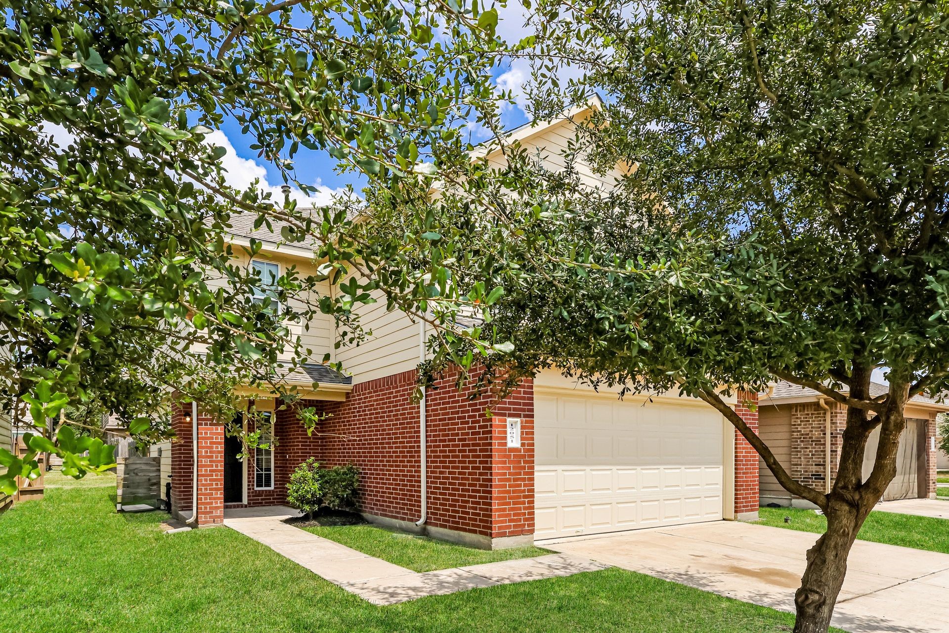 12051 Munich Drive Property Photo 12