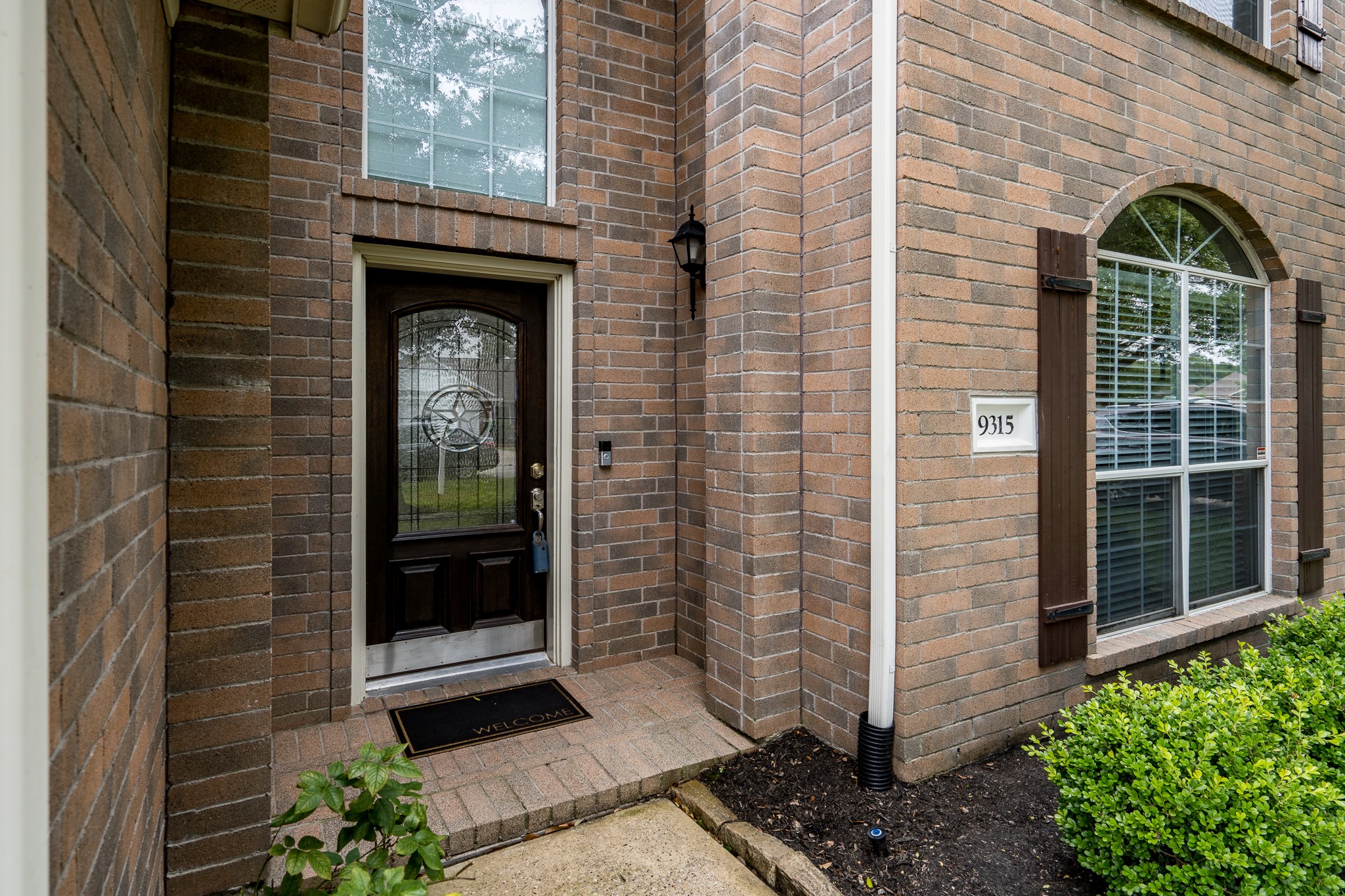 9315 Hidden Court Property Photo 4