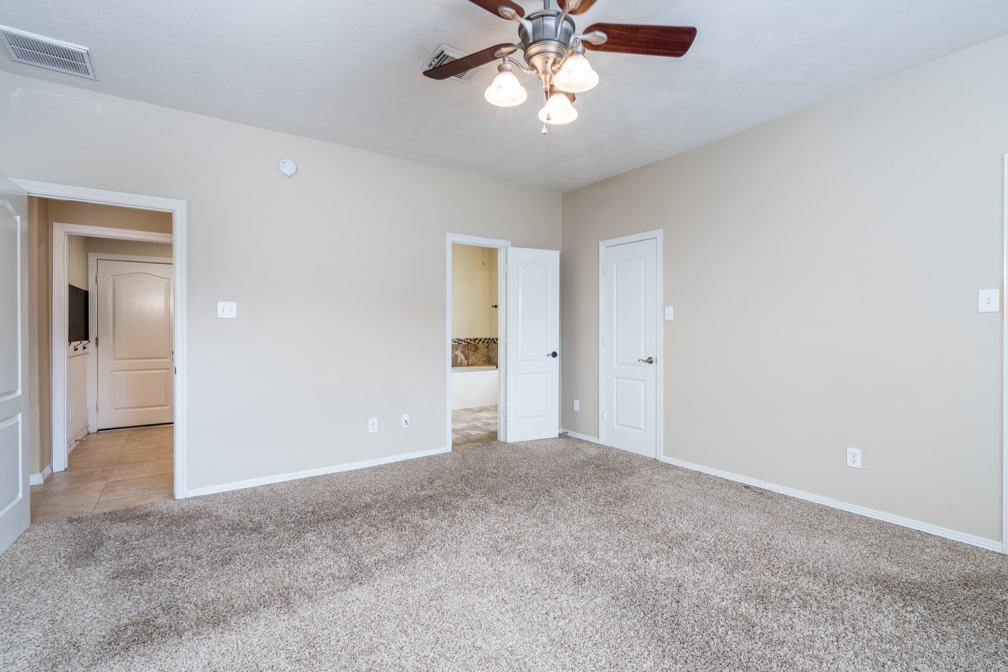 9315 Hidden Court Property Photo 19