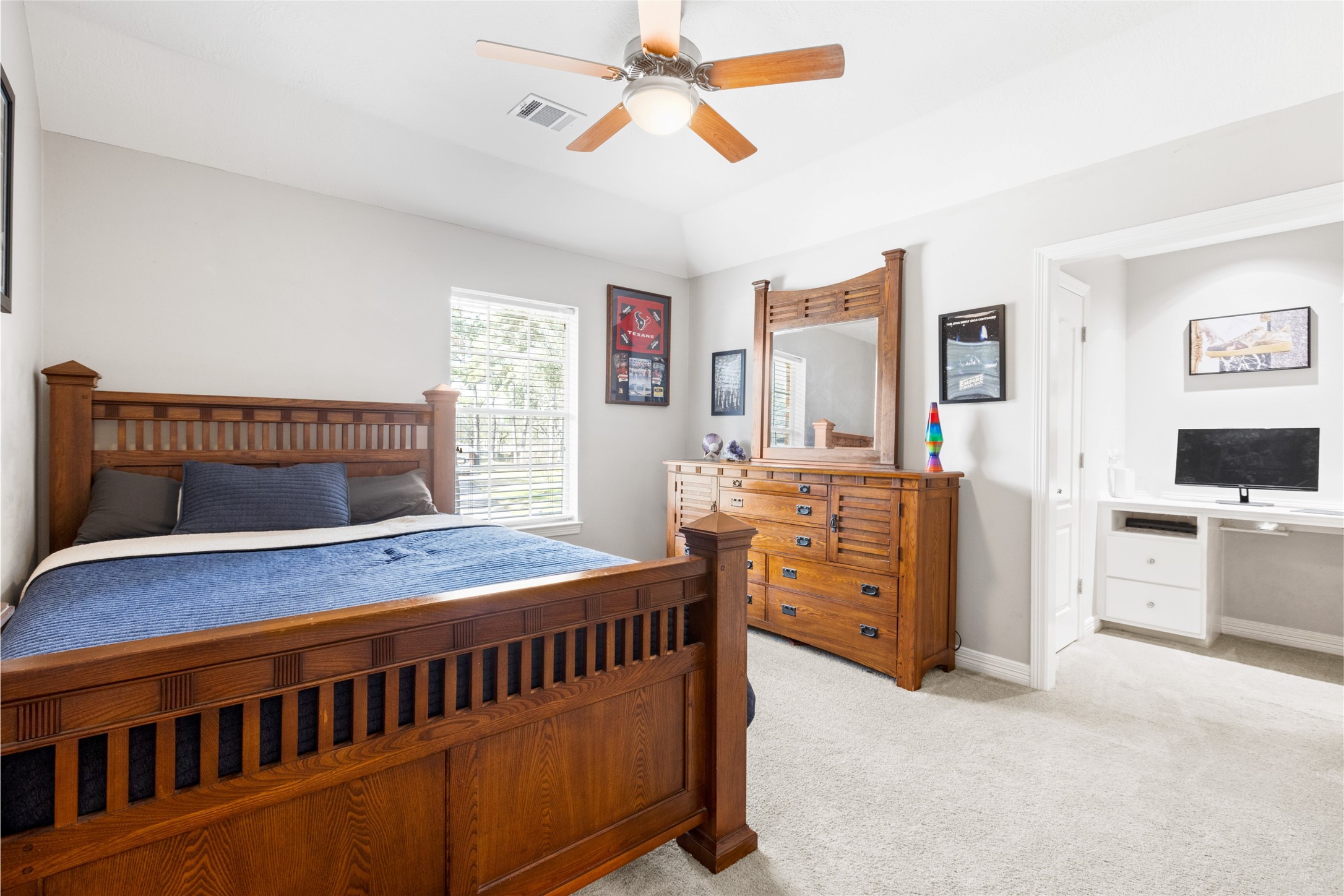 15912 Rosethorn Court Property Photo 24