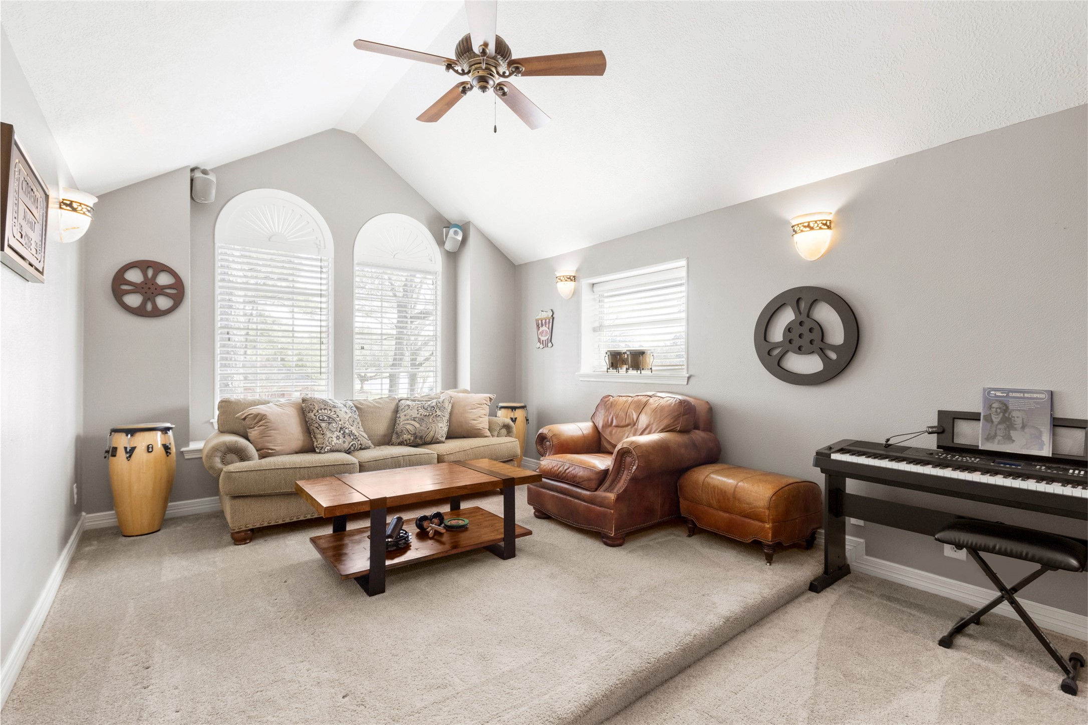 15912 Rosethorn Court Property Photo 25