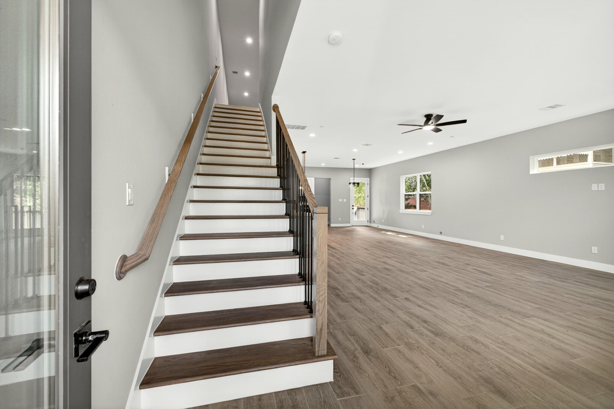 4517 Larch Lane Property Photo 22