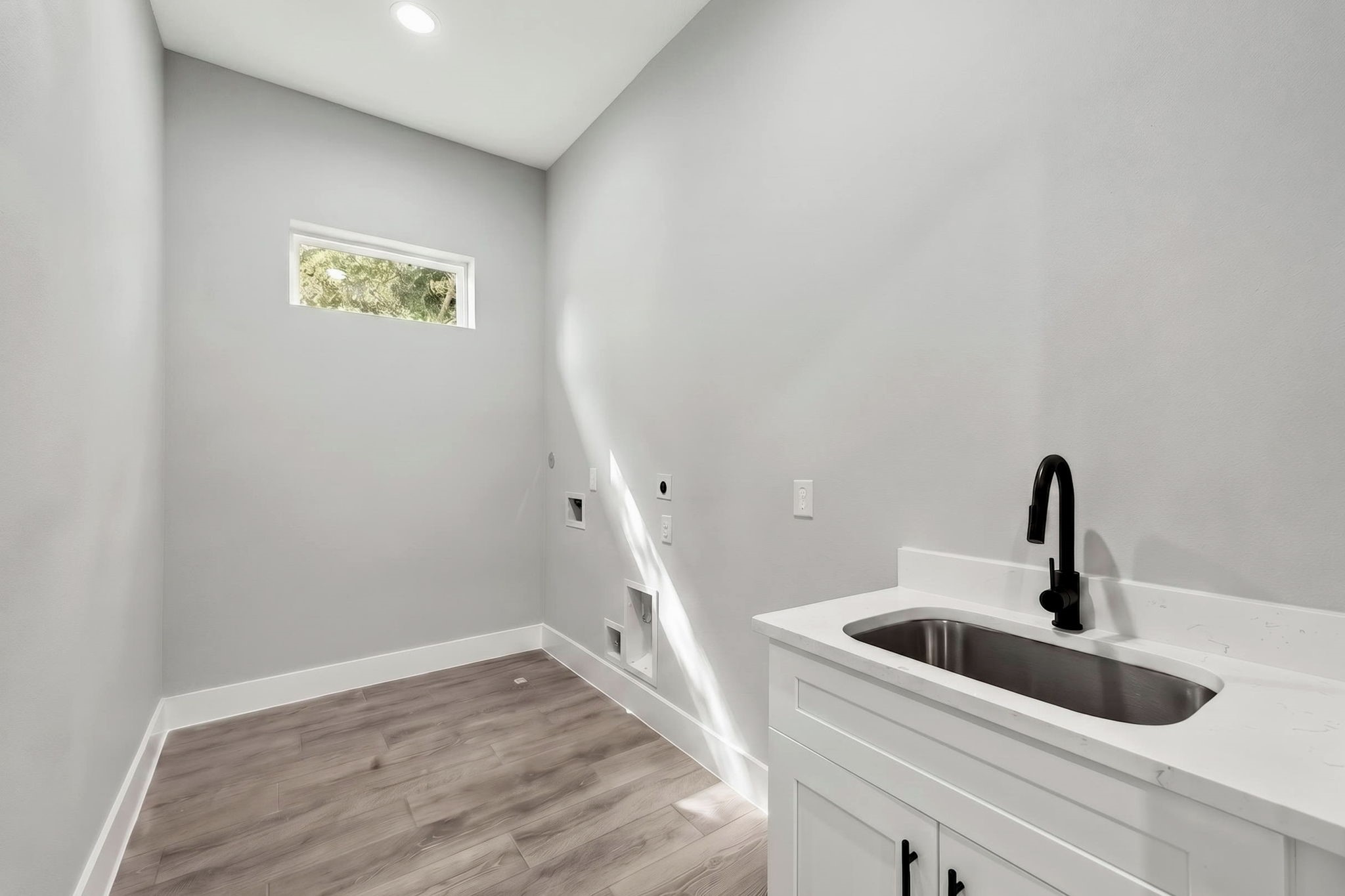4517 Larch Lane Property Photo 34
