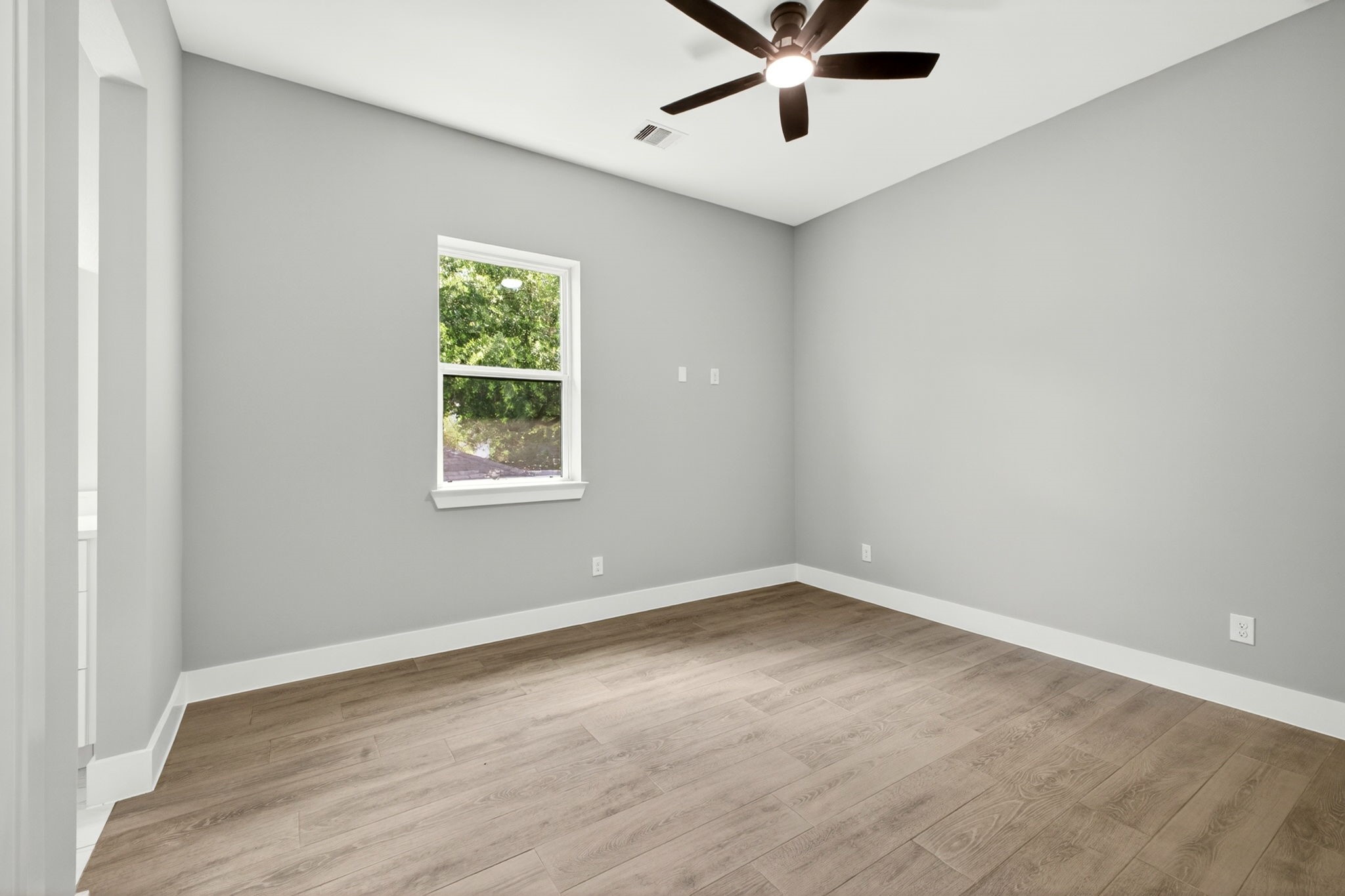 4517 Larch Lane Property Photo 35