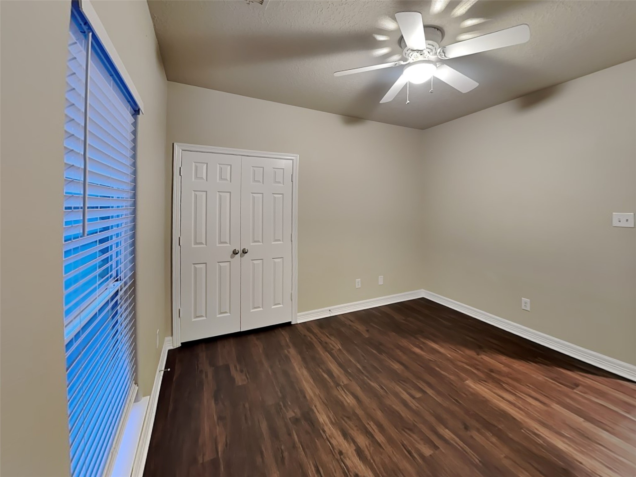 504 Forest Glen Street Property Photo 16