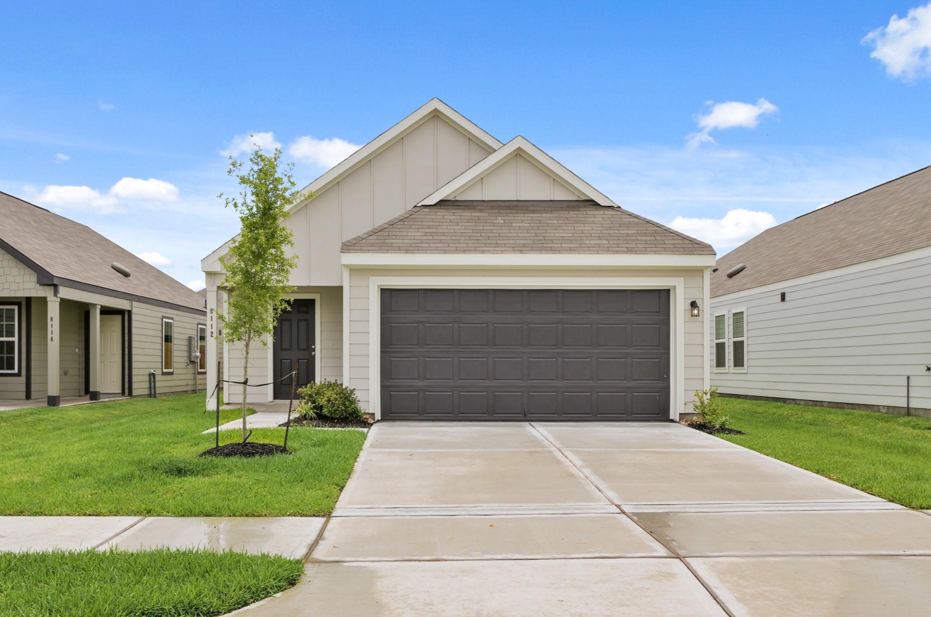 8112 Vanilla Orchid Drive Property Photo 1