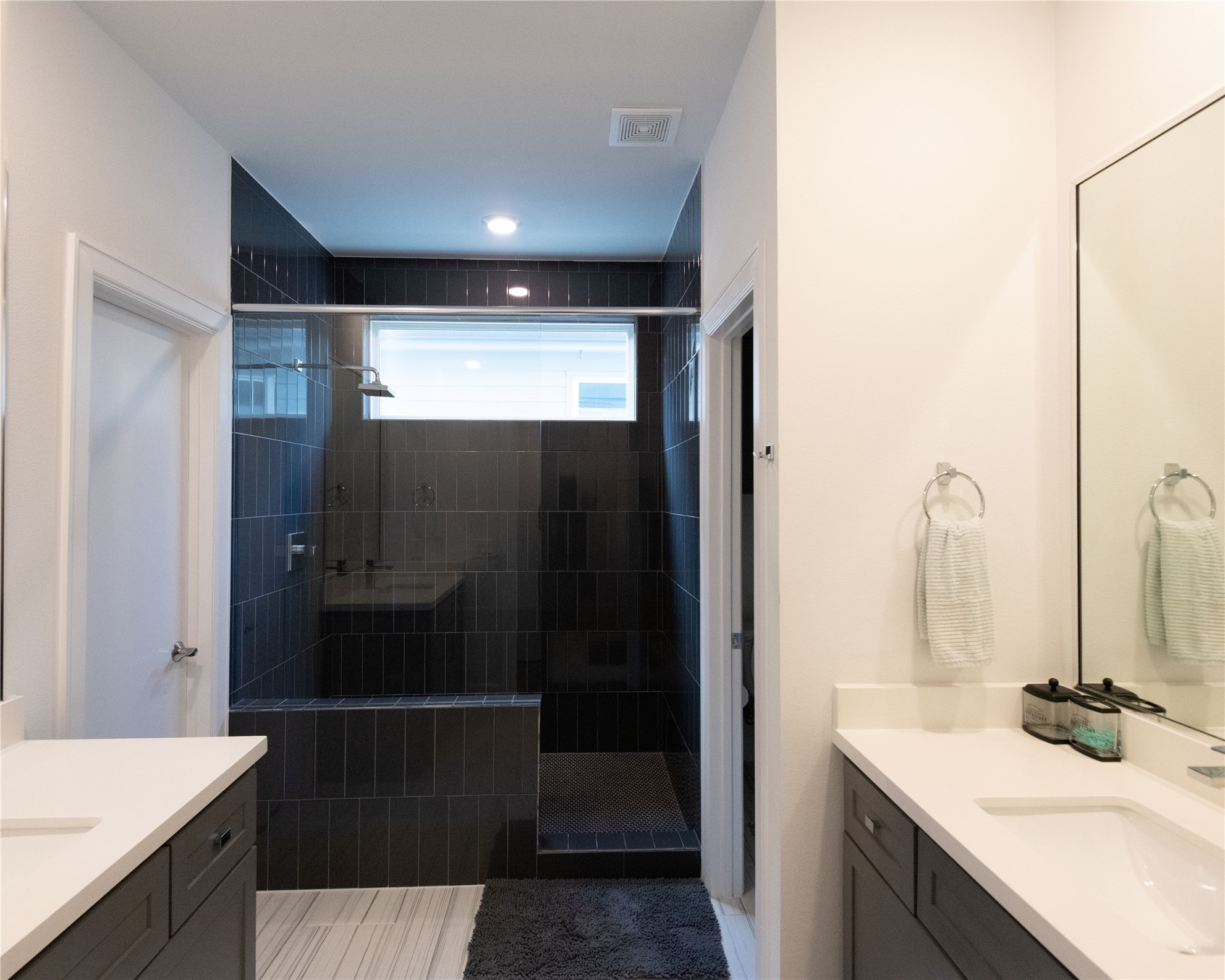 2711 Eado Grove Lane Property Photo 16