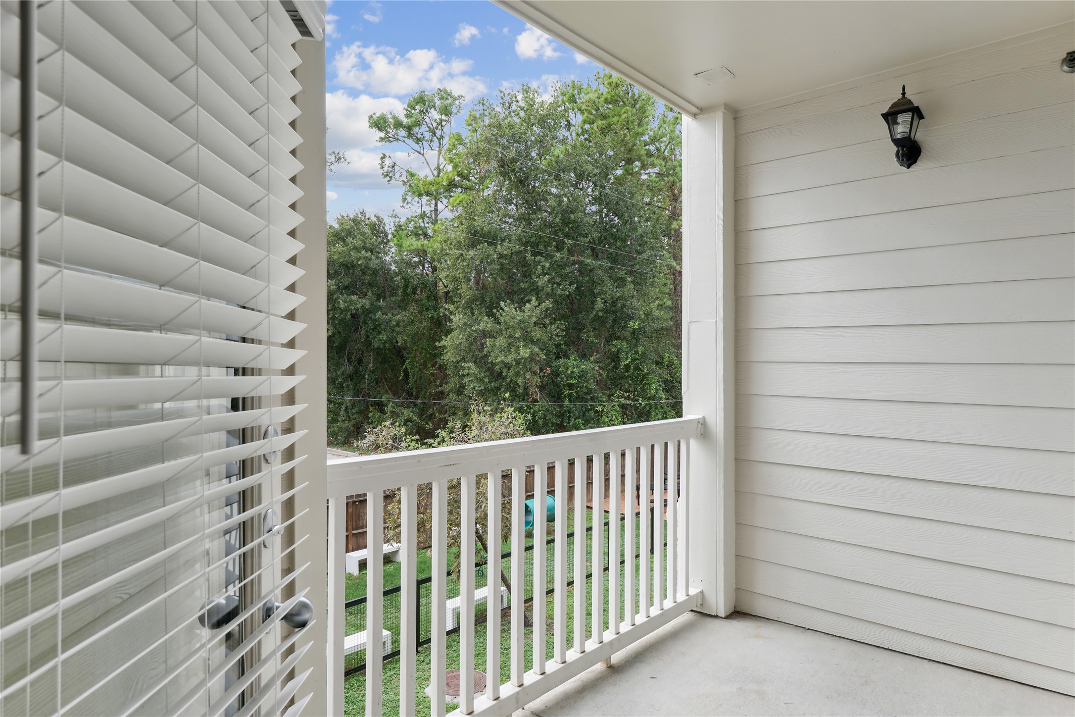 11925 Jones Road 2106 Property Photo 19