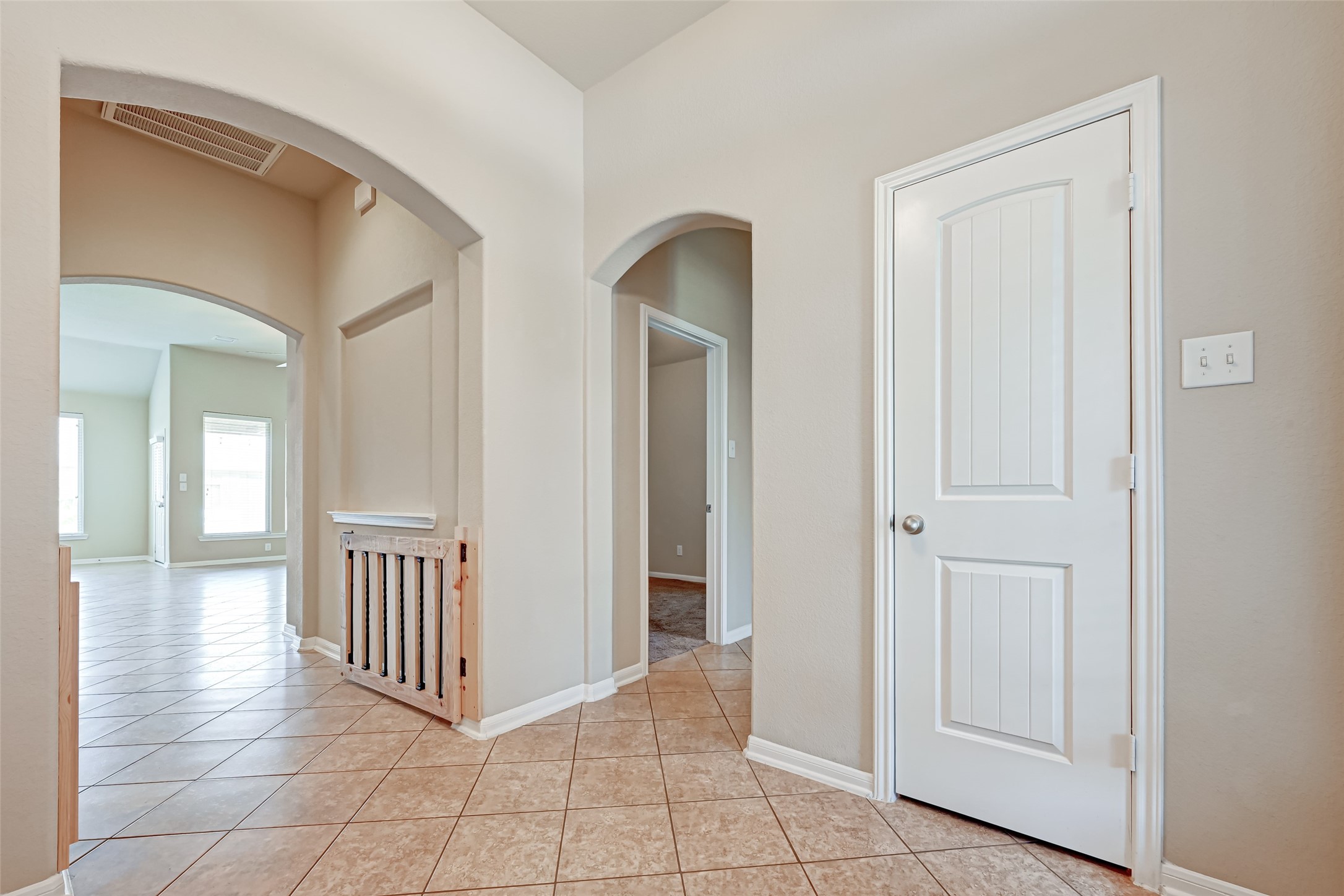 402 Conchola Lane Property Photo 4