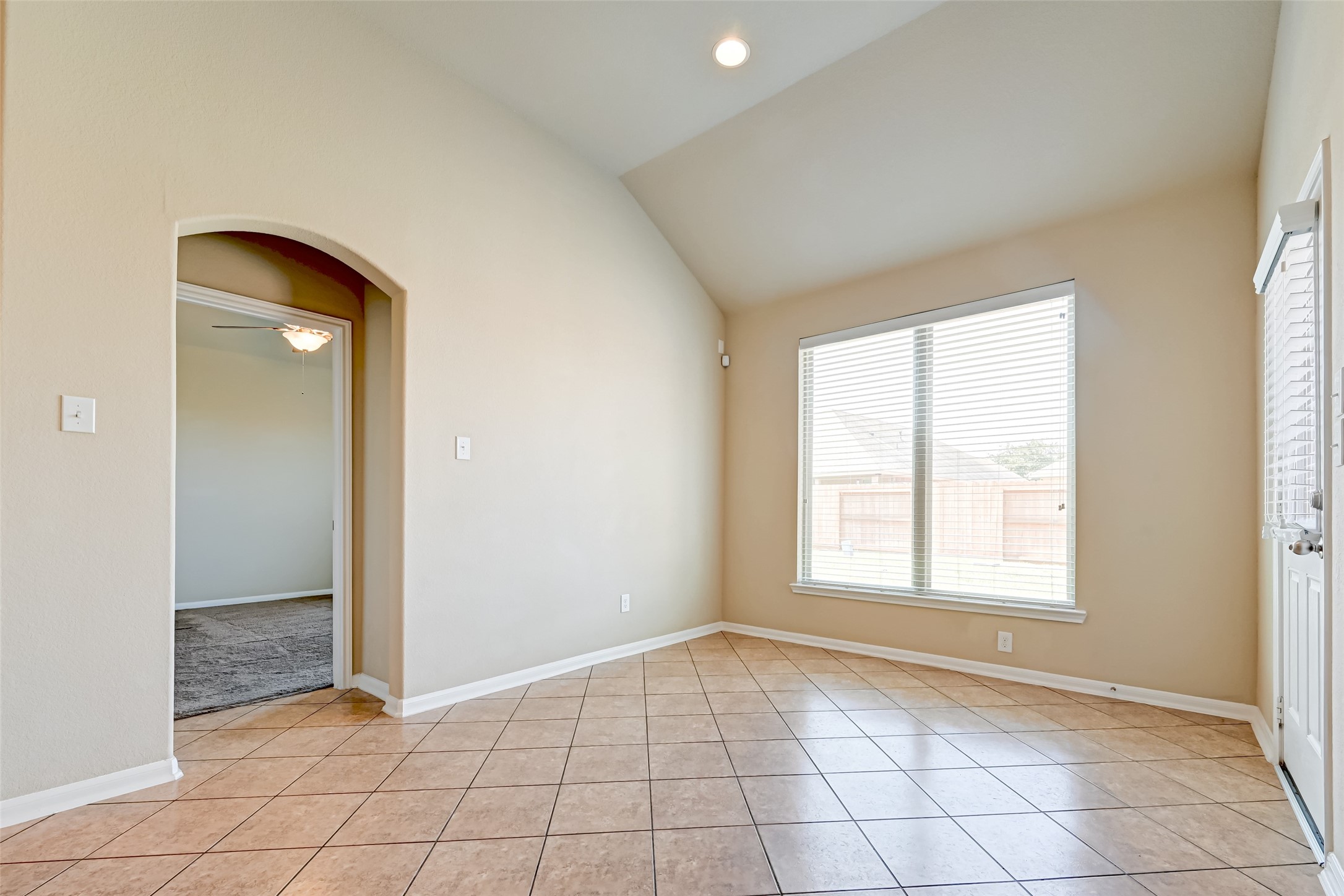 402 Conchola Lane Property Photo 11
