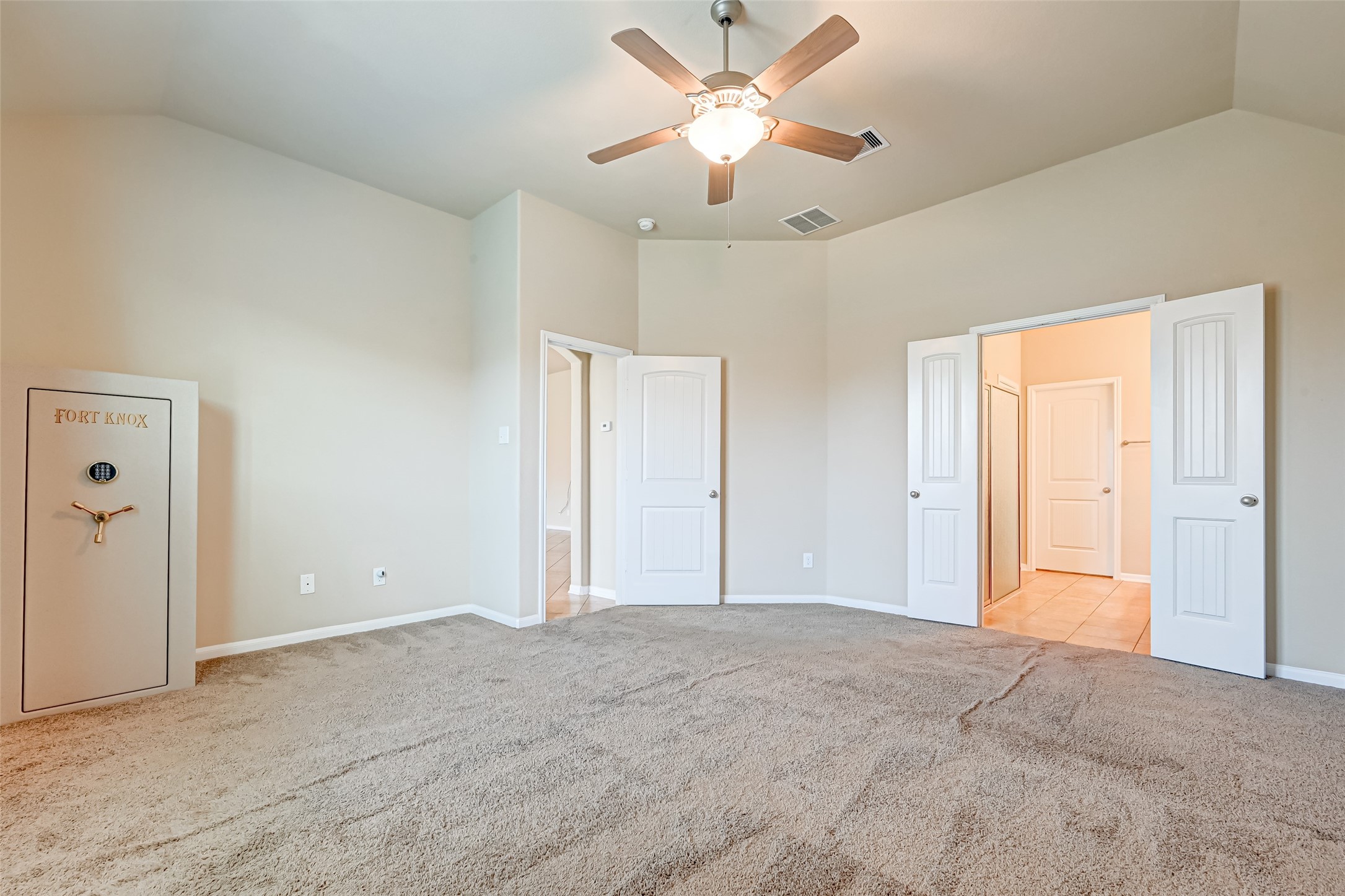 402 Conchola Lane Property Photo 13