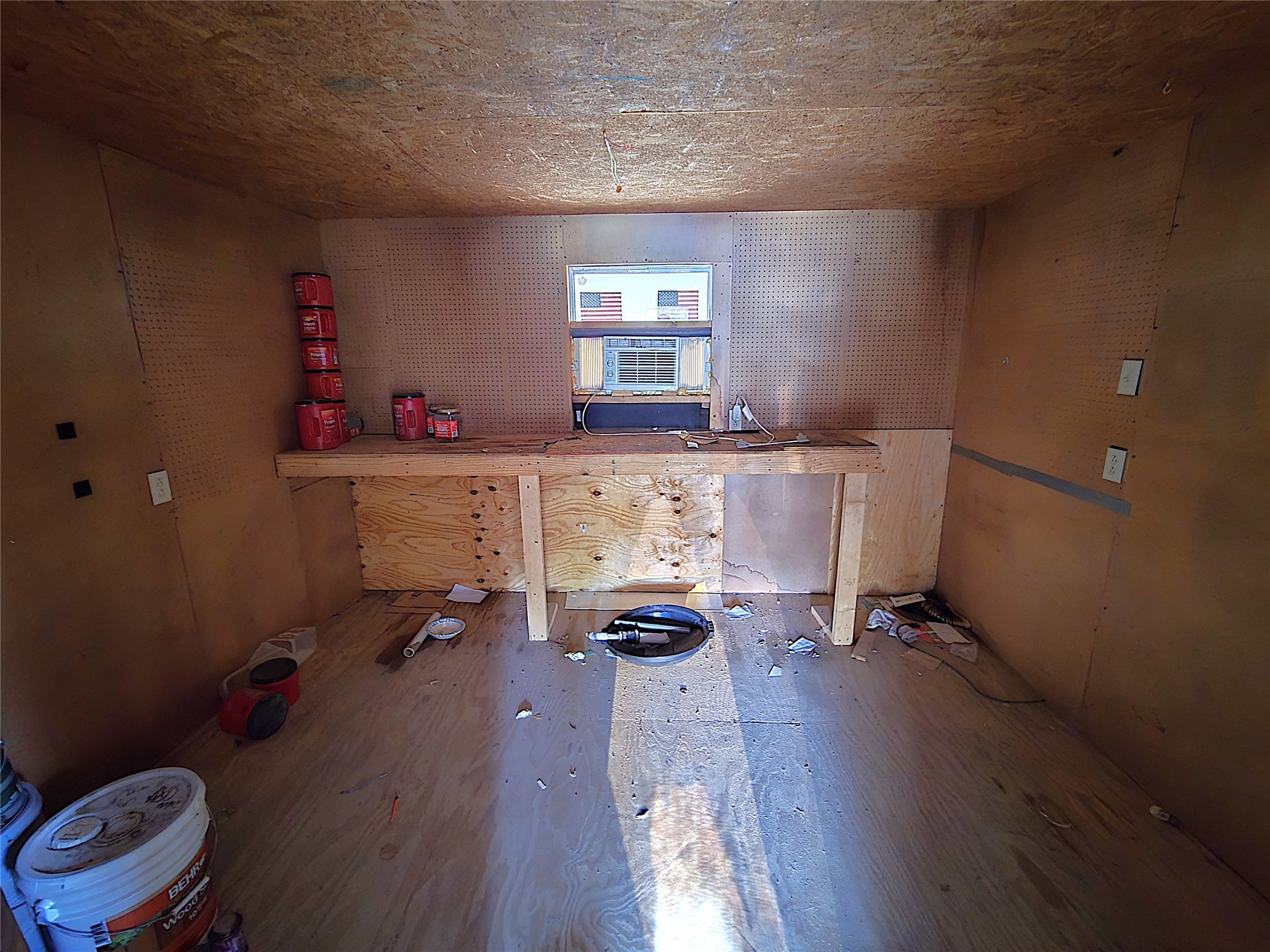 127 Navaho Trail Property Photo 13