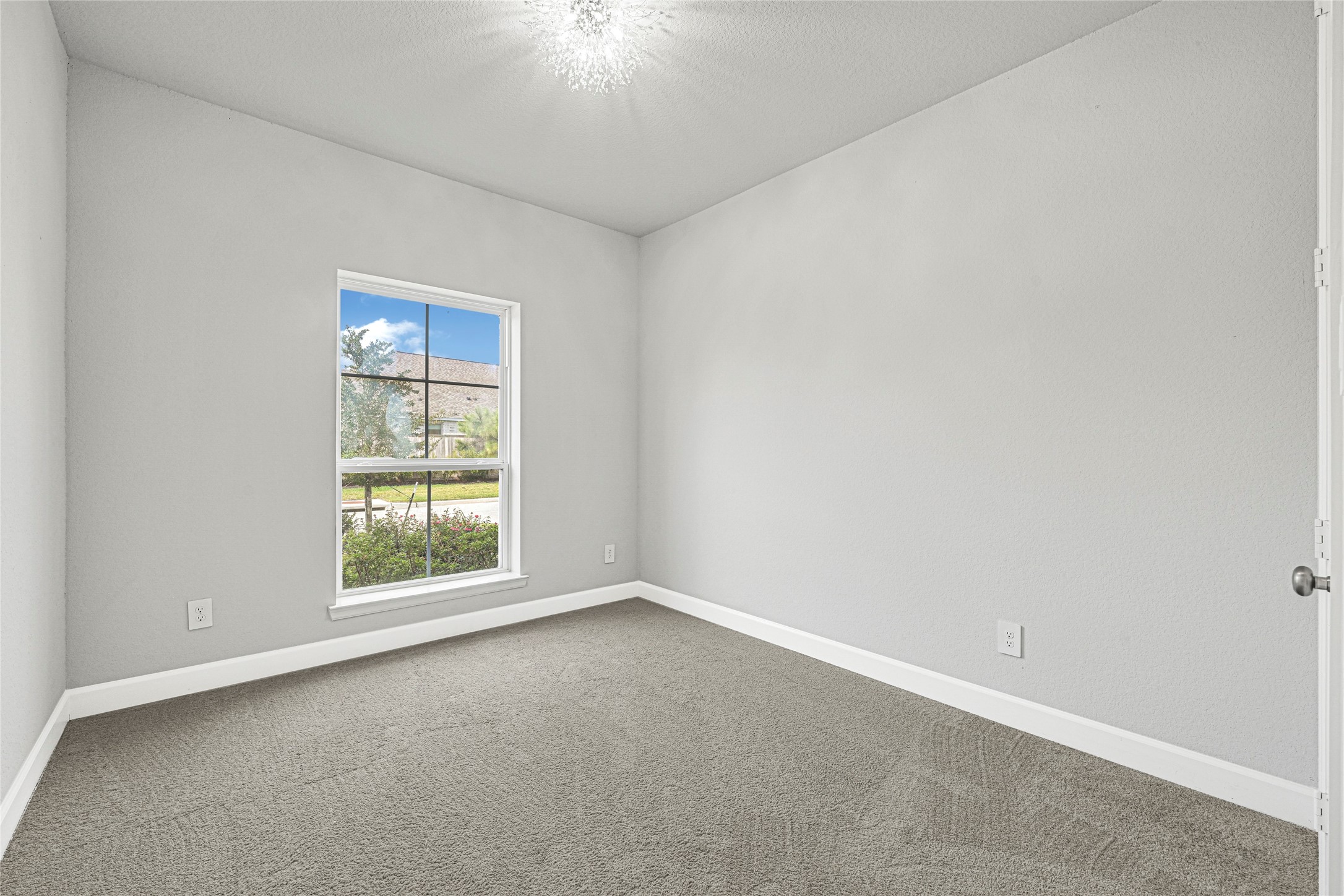 949 Cortez Creek Drive Property Photo 23
