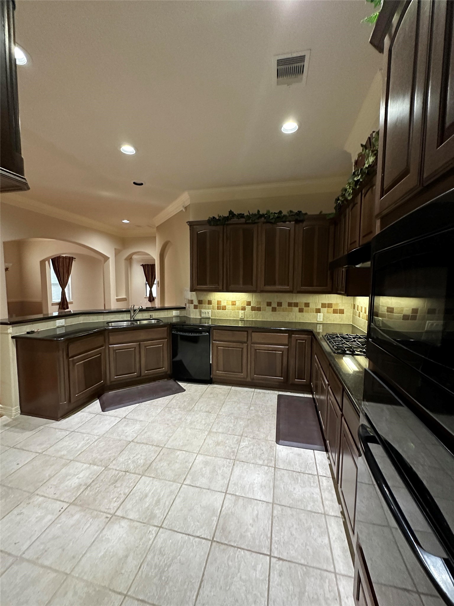 2910 Royal Oaks Green Property Photo 15