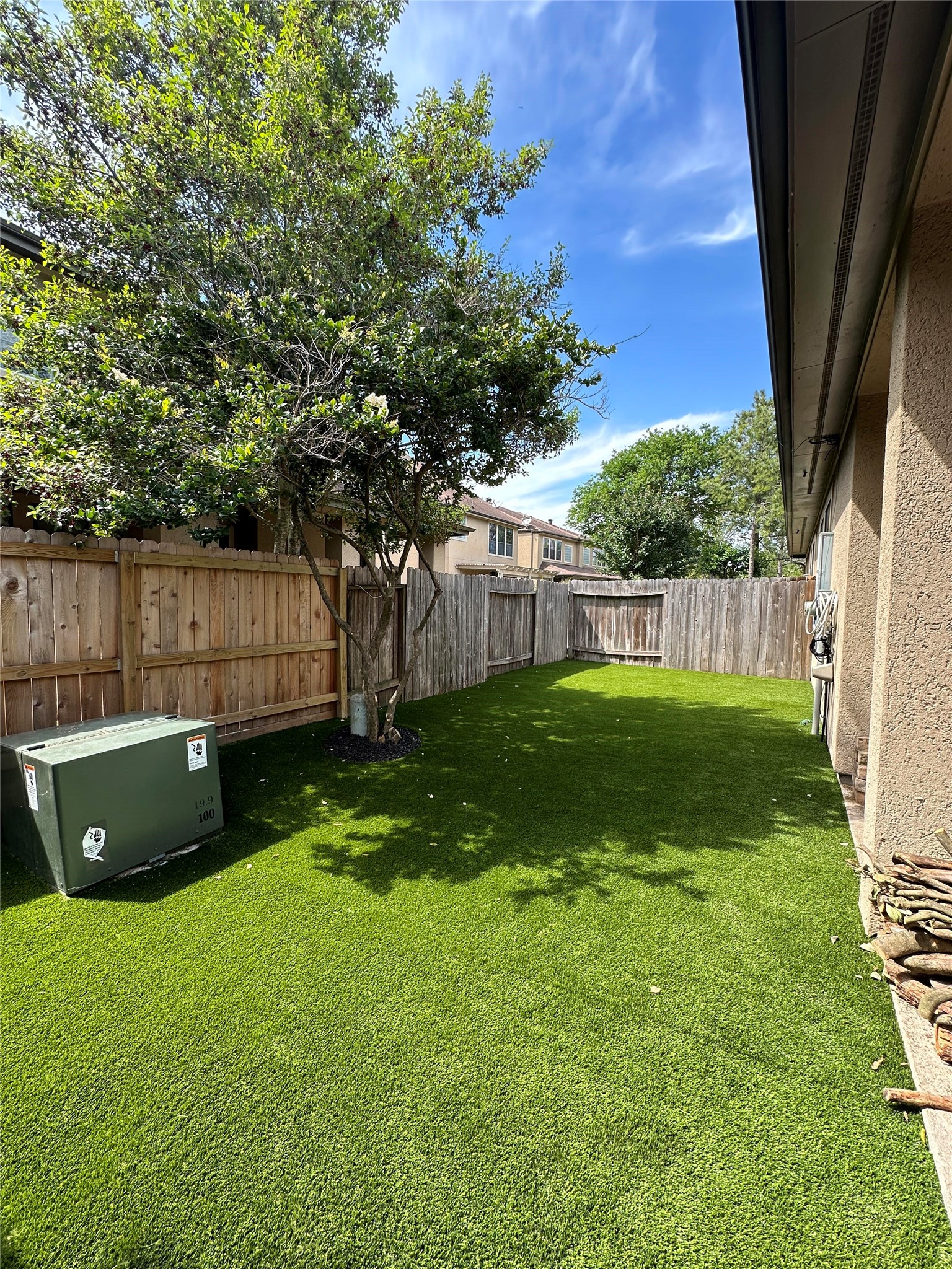 2910 Royal Oaks Green Property Photo 30